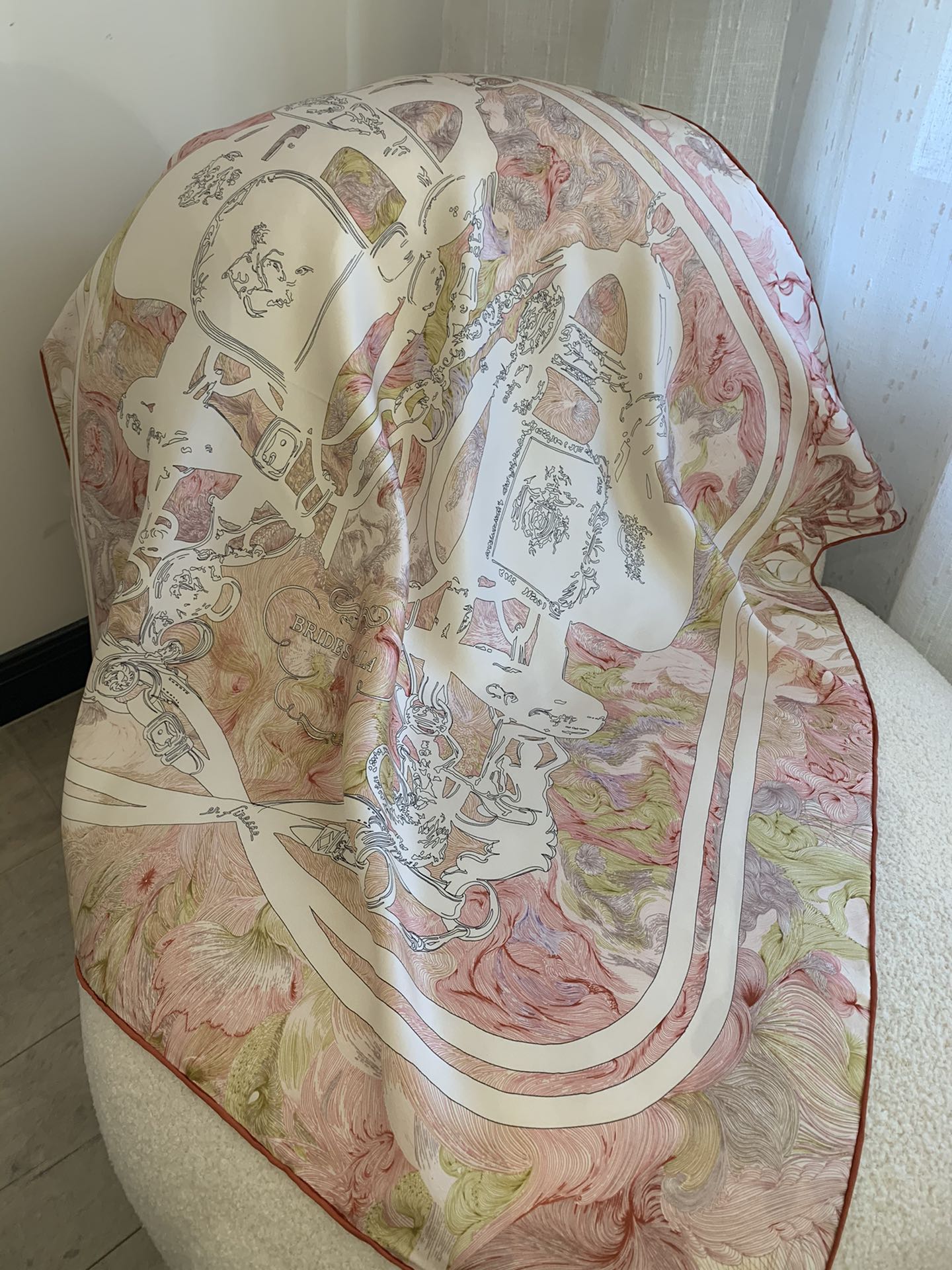 Hermes - Роскошные поводья - Шарф из 90% шелка