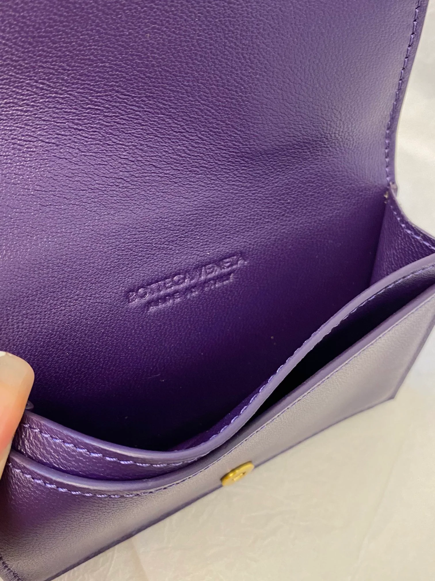 BV- 大格翻盖卡包 小羊皮 12.2×7.5×2.5cm