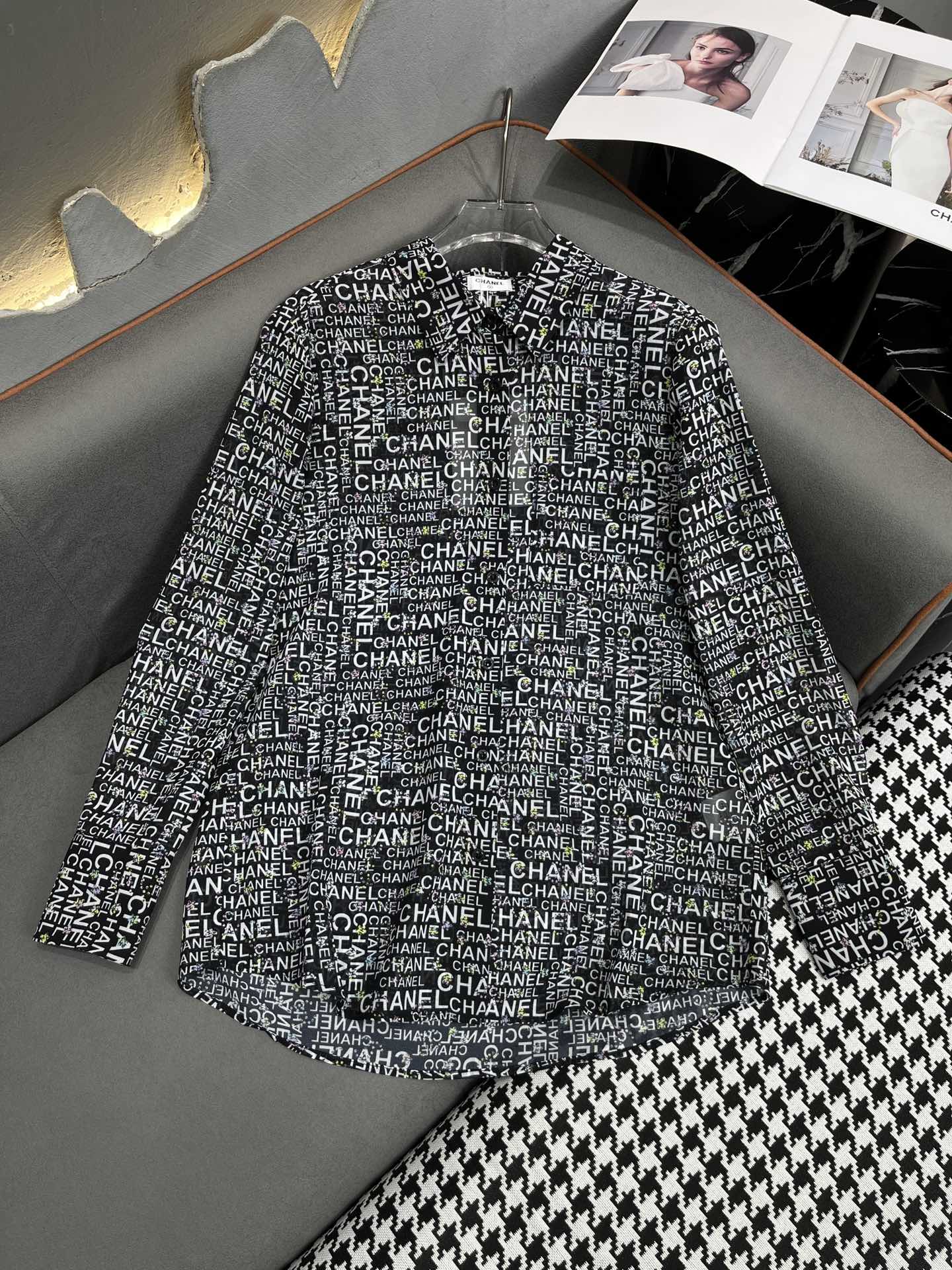 Celine - 2404 - 24ss Весна/Лето Новинка Рубашка с длинными рукавами с принтом в виде букв Sun