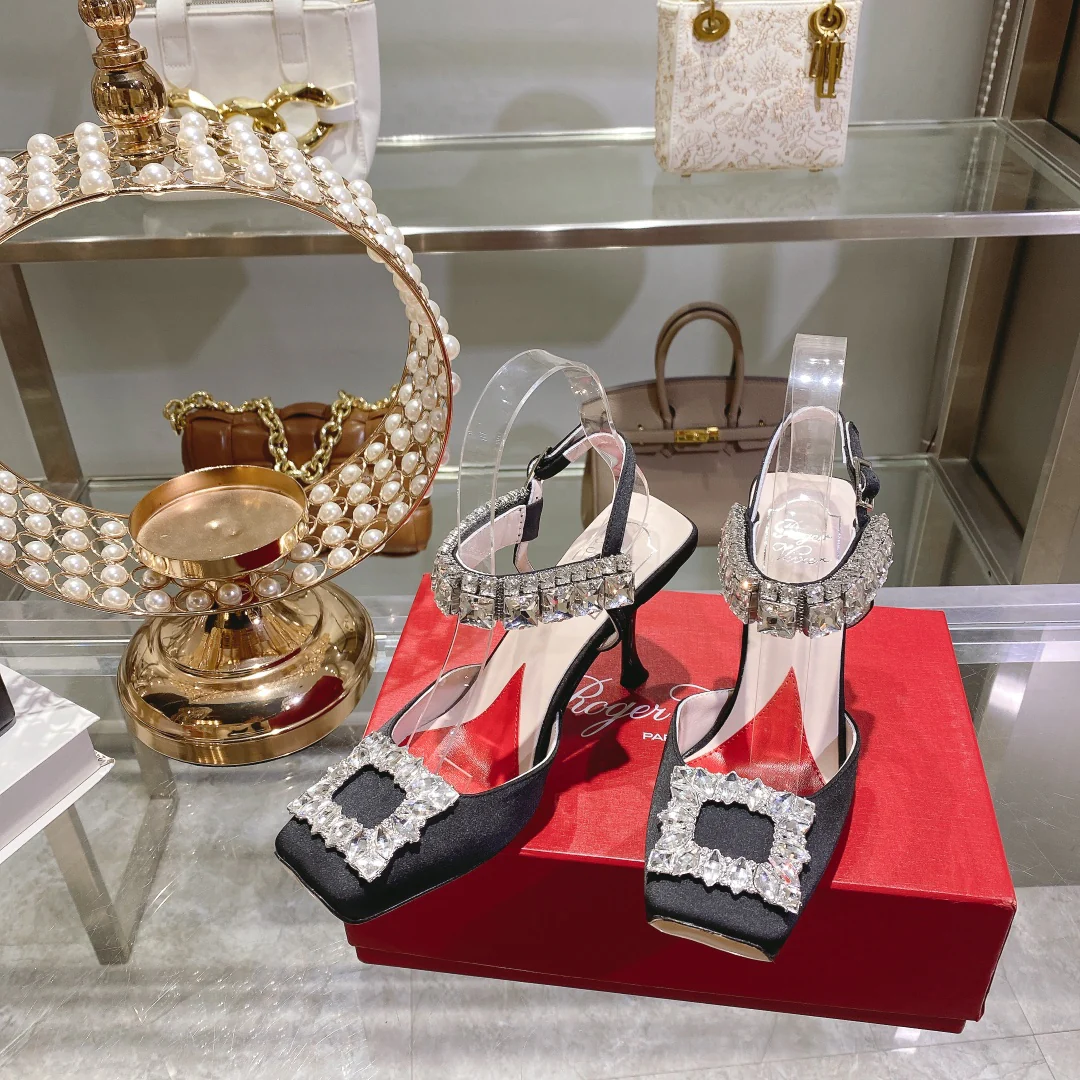 Обувь RV Shoes - Новинка ранней весны 2023 года - Туфли на каблуке с квадратным носком