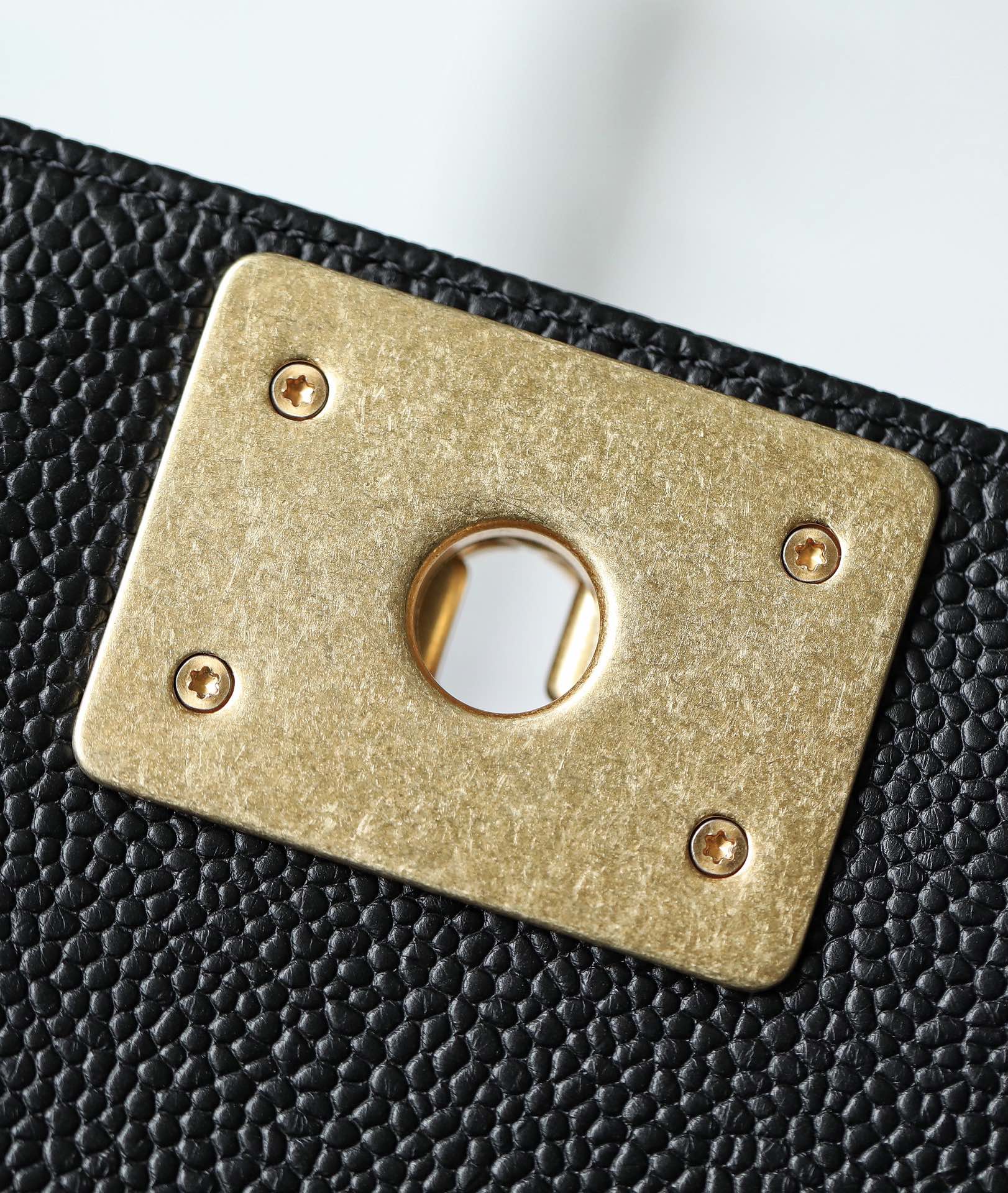 Chanel Le Boy Crystal Diamond Pattern Caviar - Medium - Black Gold