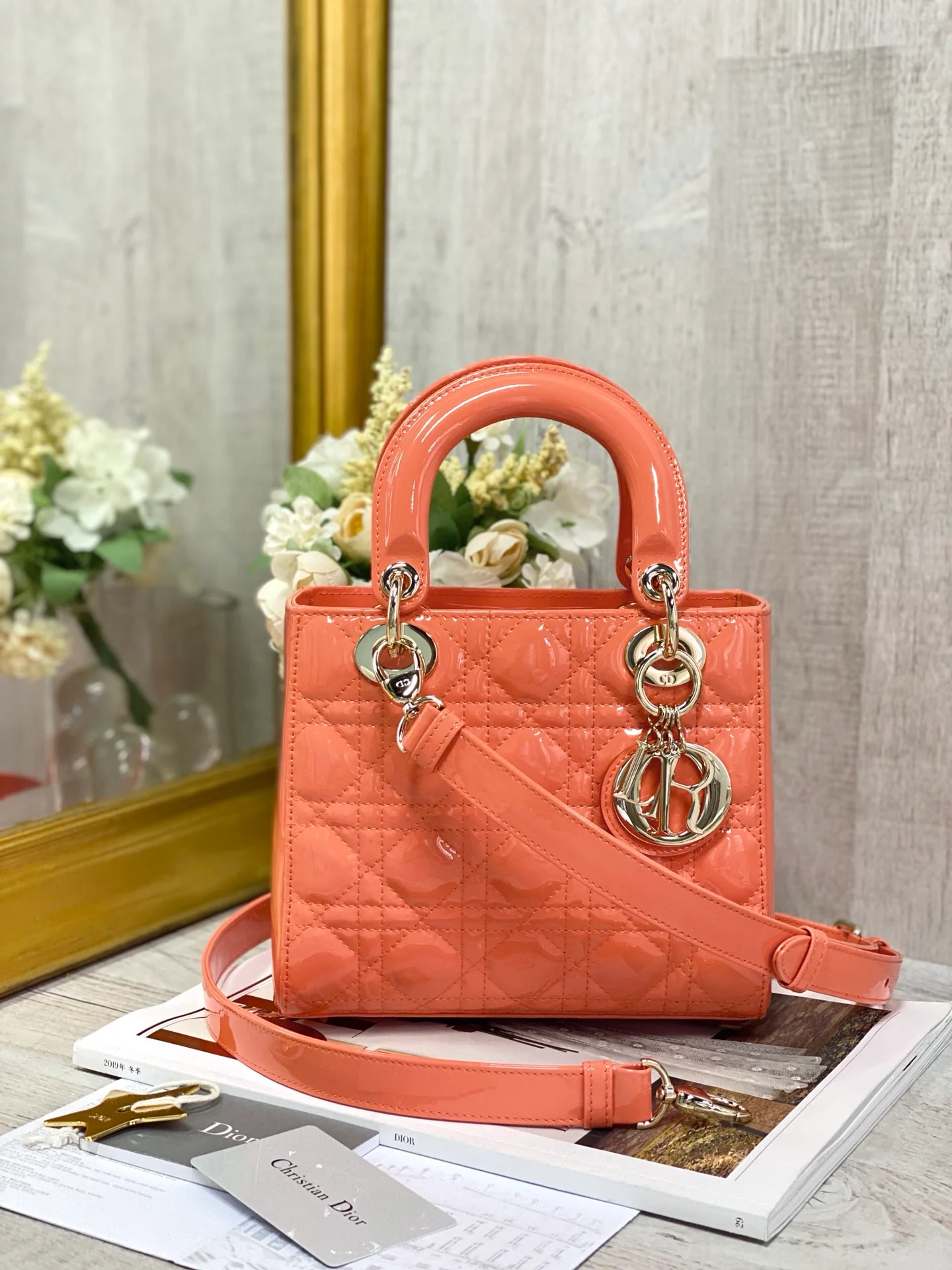 Часы Dior Lady Dior из лакированной кожи с золотой пряжкой - 20 см - оранжевые