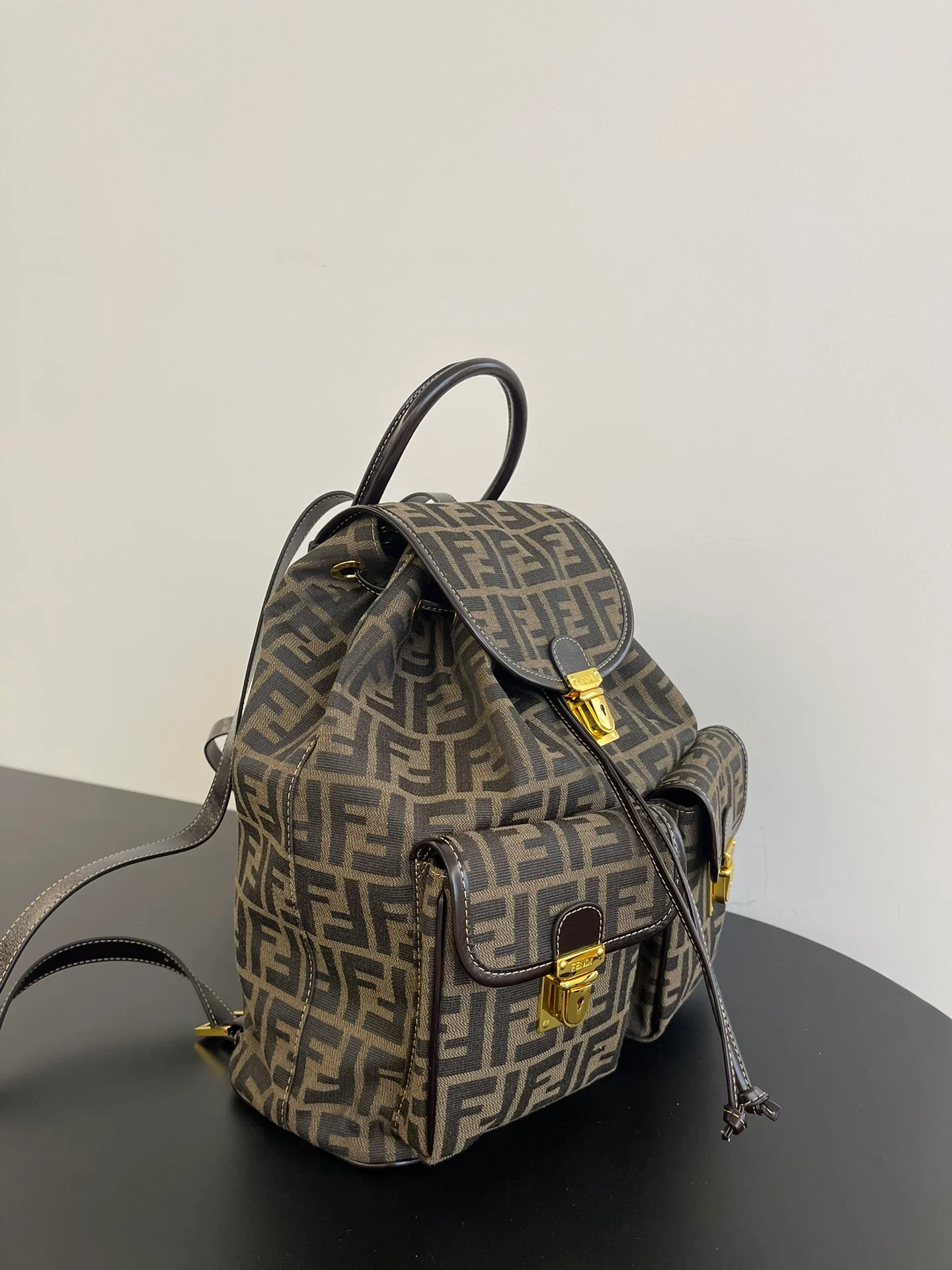 Винтажный рюкзак Fendi Monogram
