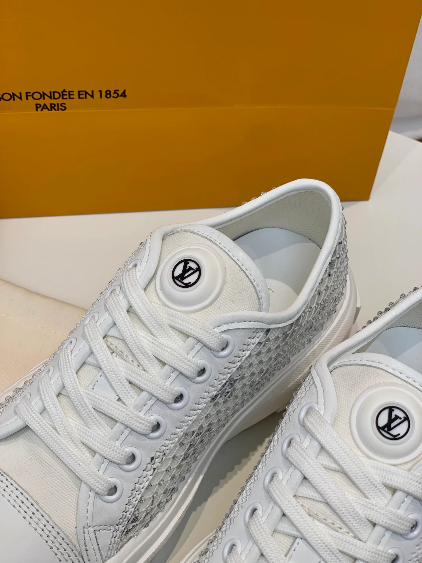 Обувь LV - LV Squad - Верх из сетчатой ??ткани с кристаллами - Низкие повседневные туфли