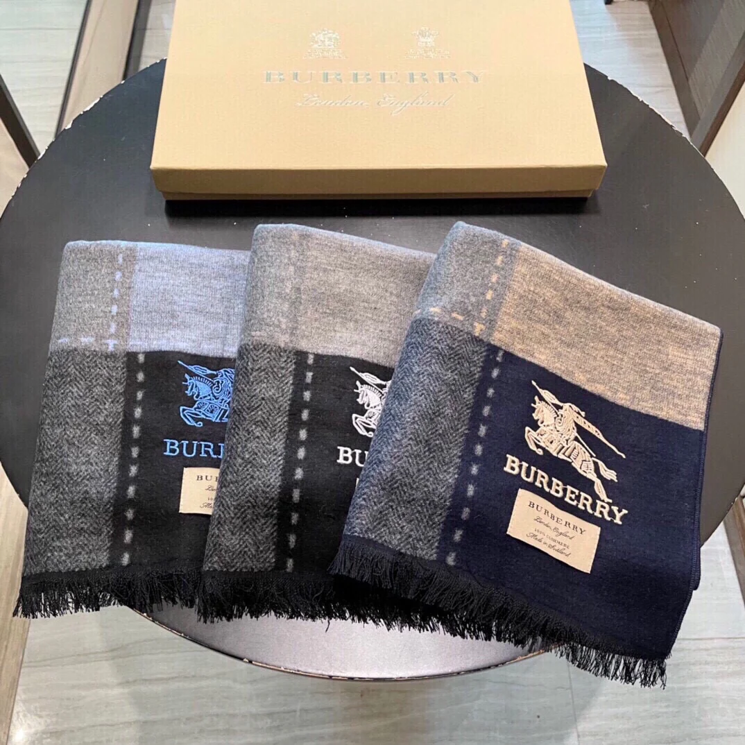 Кашемировый шелковый шарф Burberry