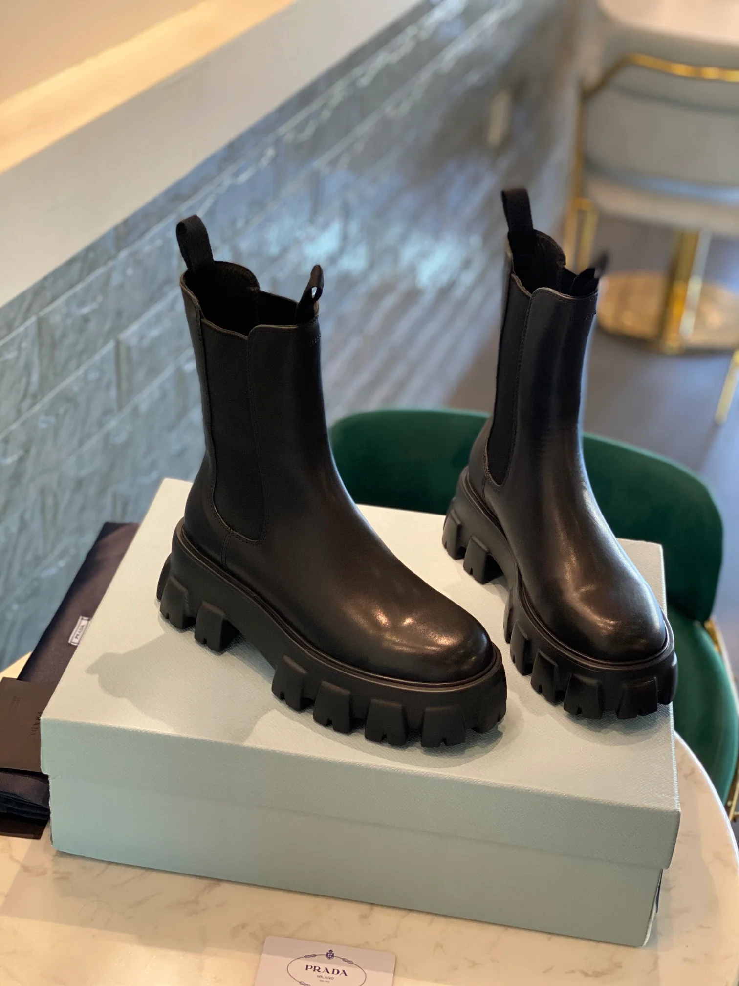 Новая коллекция ботинок на платформе от Prada - ботильоны