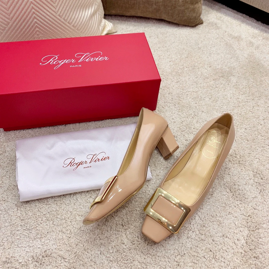 Динамик RV-4-5 см, розовато-абрикосового цвета.