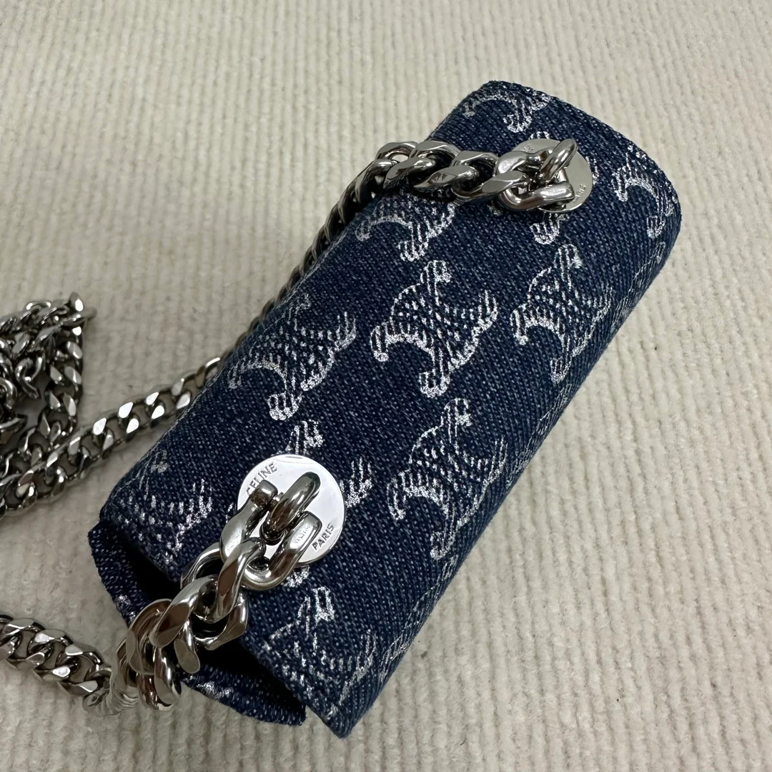 Мини-сумочка Celine Claude из денима на цепочке