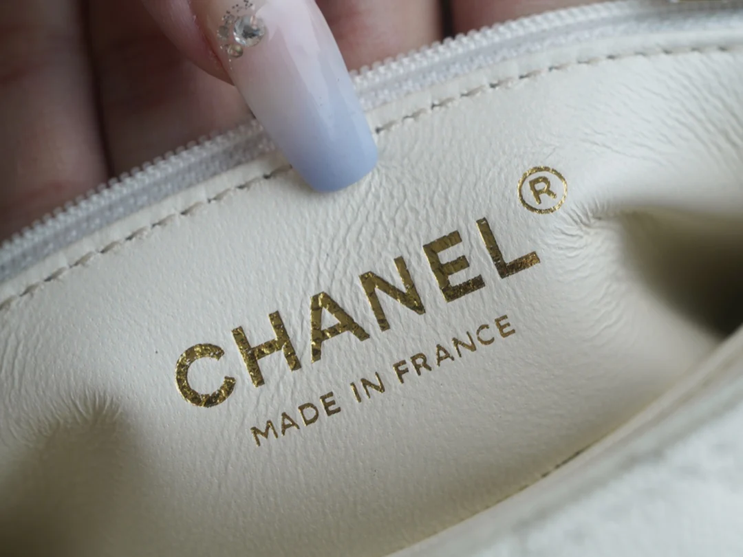 Chanel 2021 Coco Handle Black Small 2