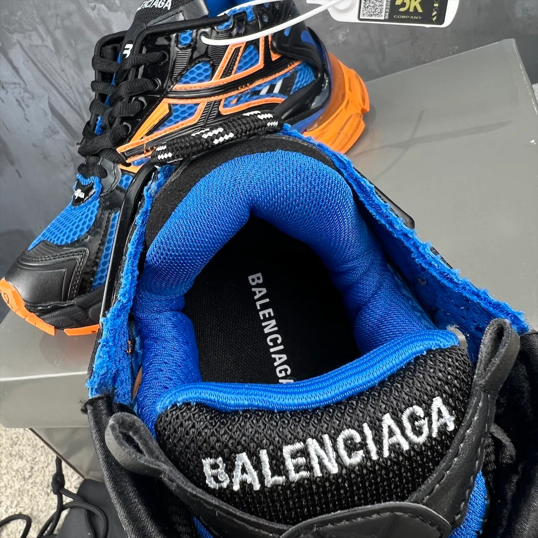 Кроссовки Balenciaga Runner - унисекс - черно-синие