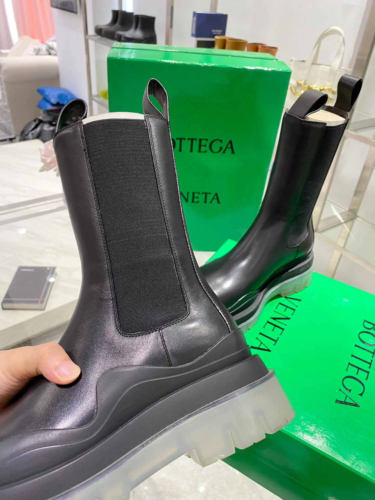 Сапоги BV до середины икры — черные — с прозрачной подошвой