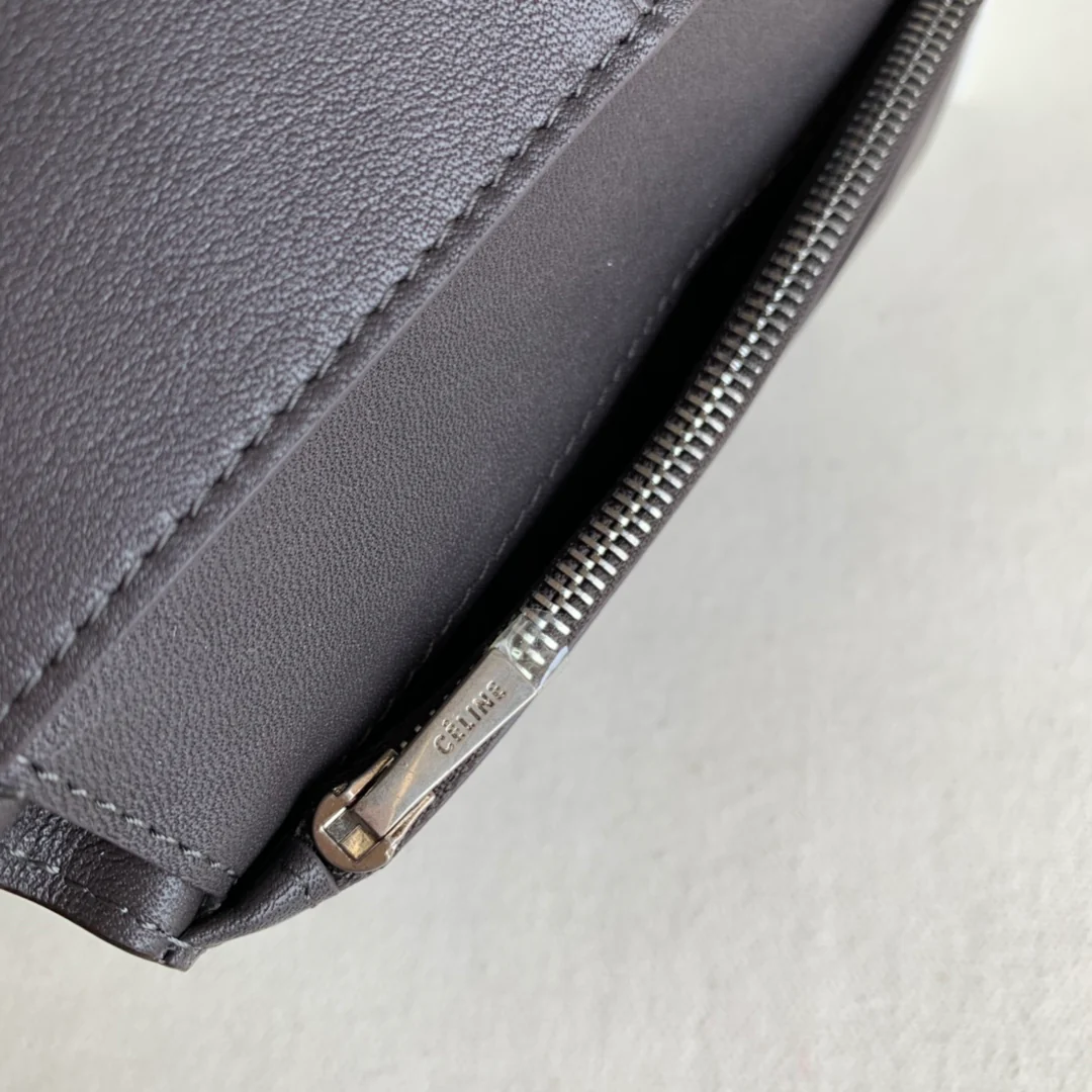 Celine - Длина до середины икры - Темно-коричневый с розовыми акцентами