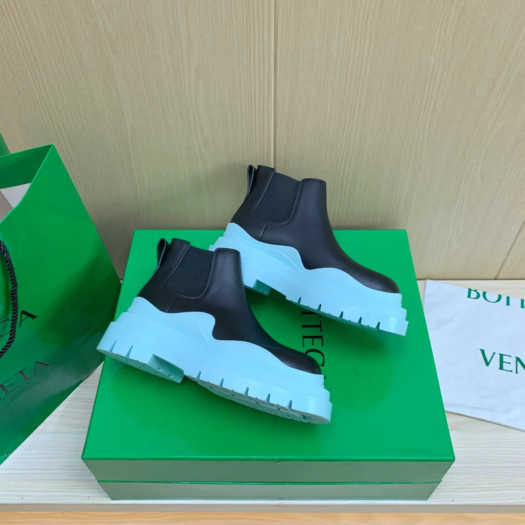 Новые ботильоны BV-22 осенне-зимней коллекции - белая подошва