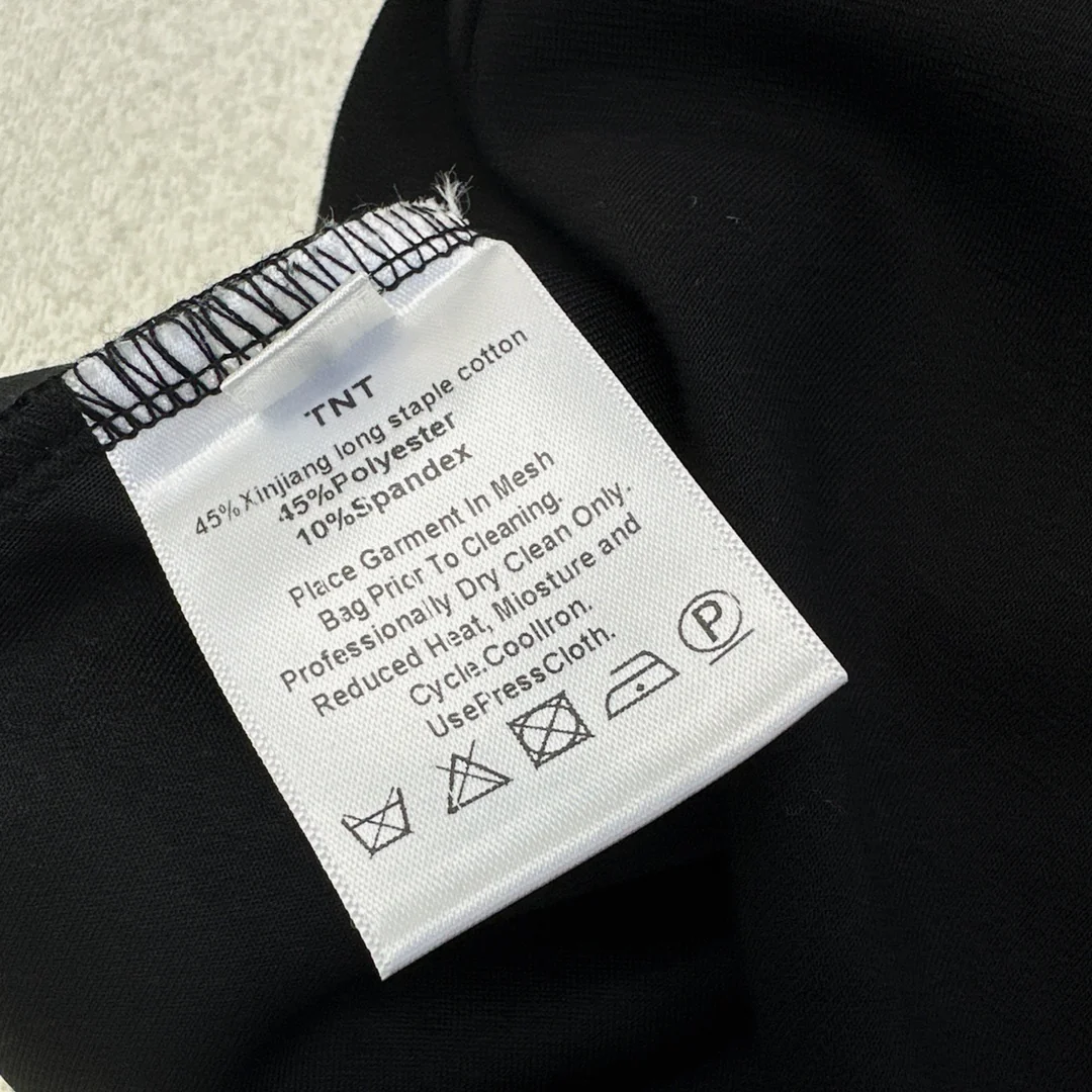 Miu Miu - 2404-24ss Весна/Лето Новинка Платье с короткими рукавами и вышивкой бантом - Черное