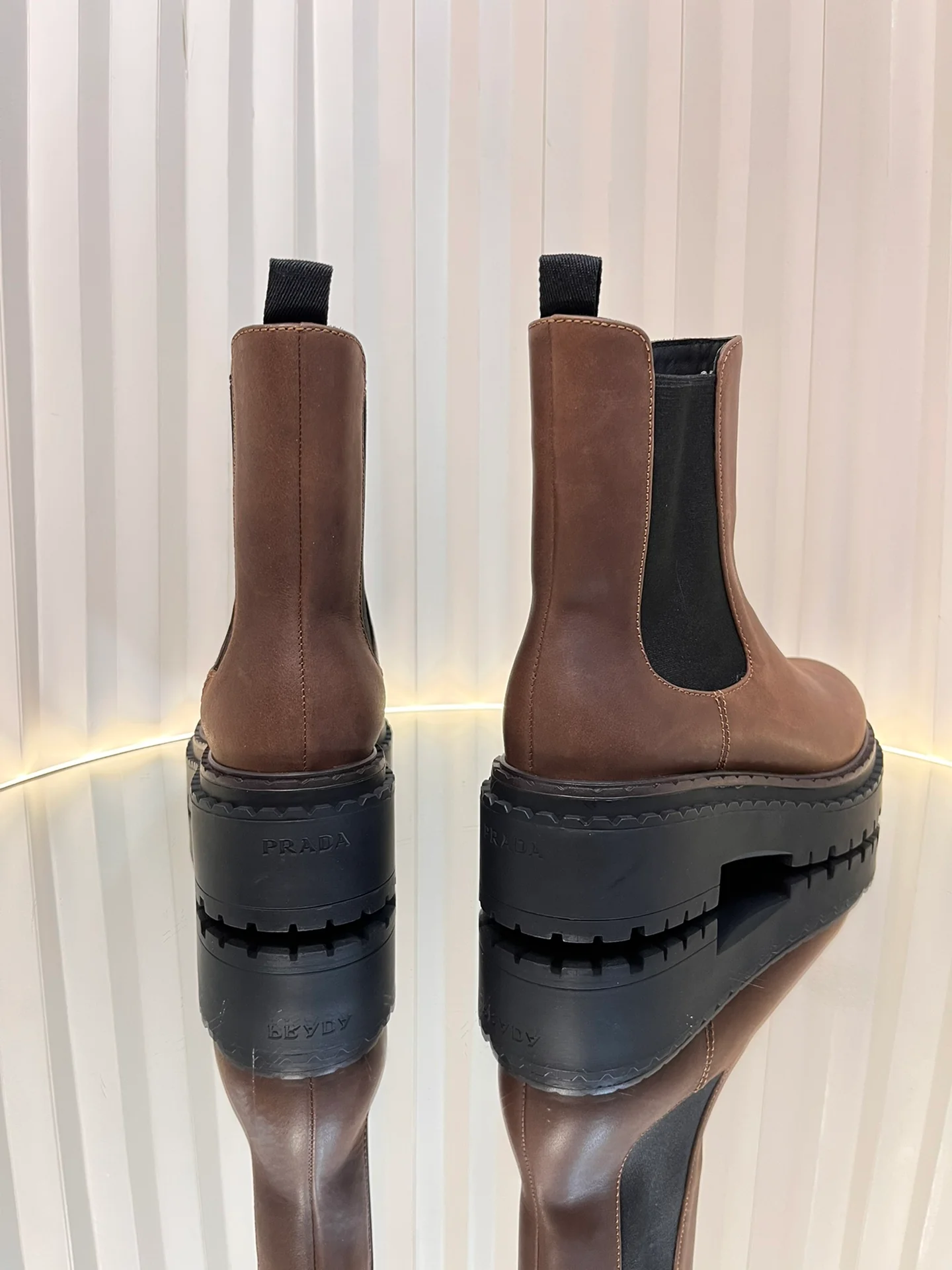 Кожаные ботильоны Prada 2024 - Кофейно-коричневый