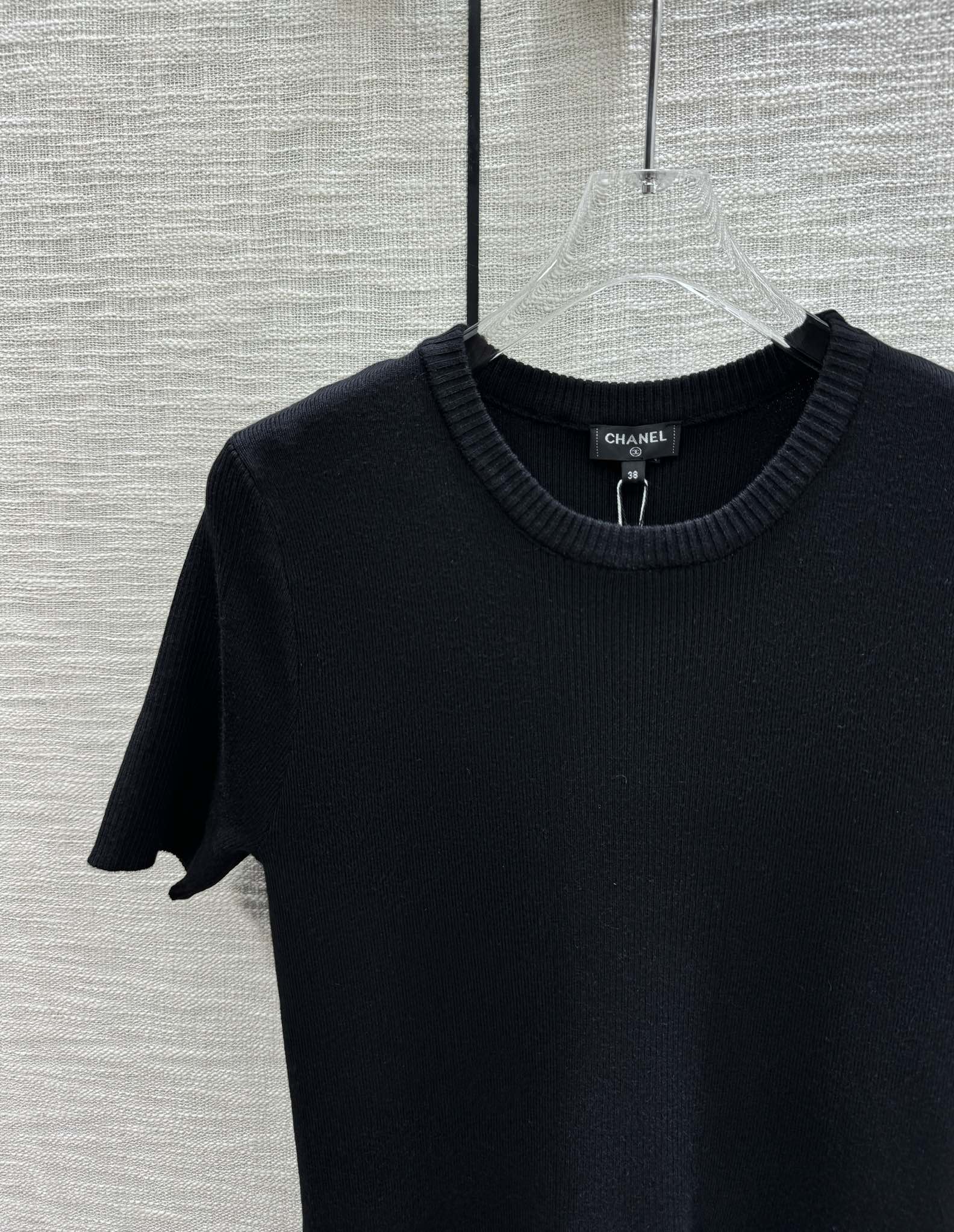 Футболка Chanel 2403 с коротким рукавом, кружевной вязкой - черная