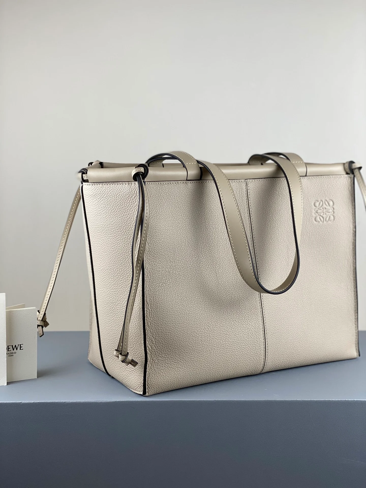 Сумка-подушка Loewe, маленькая, 1