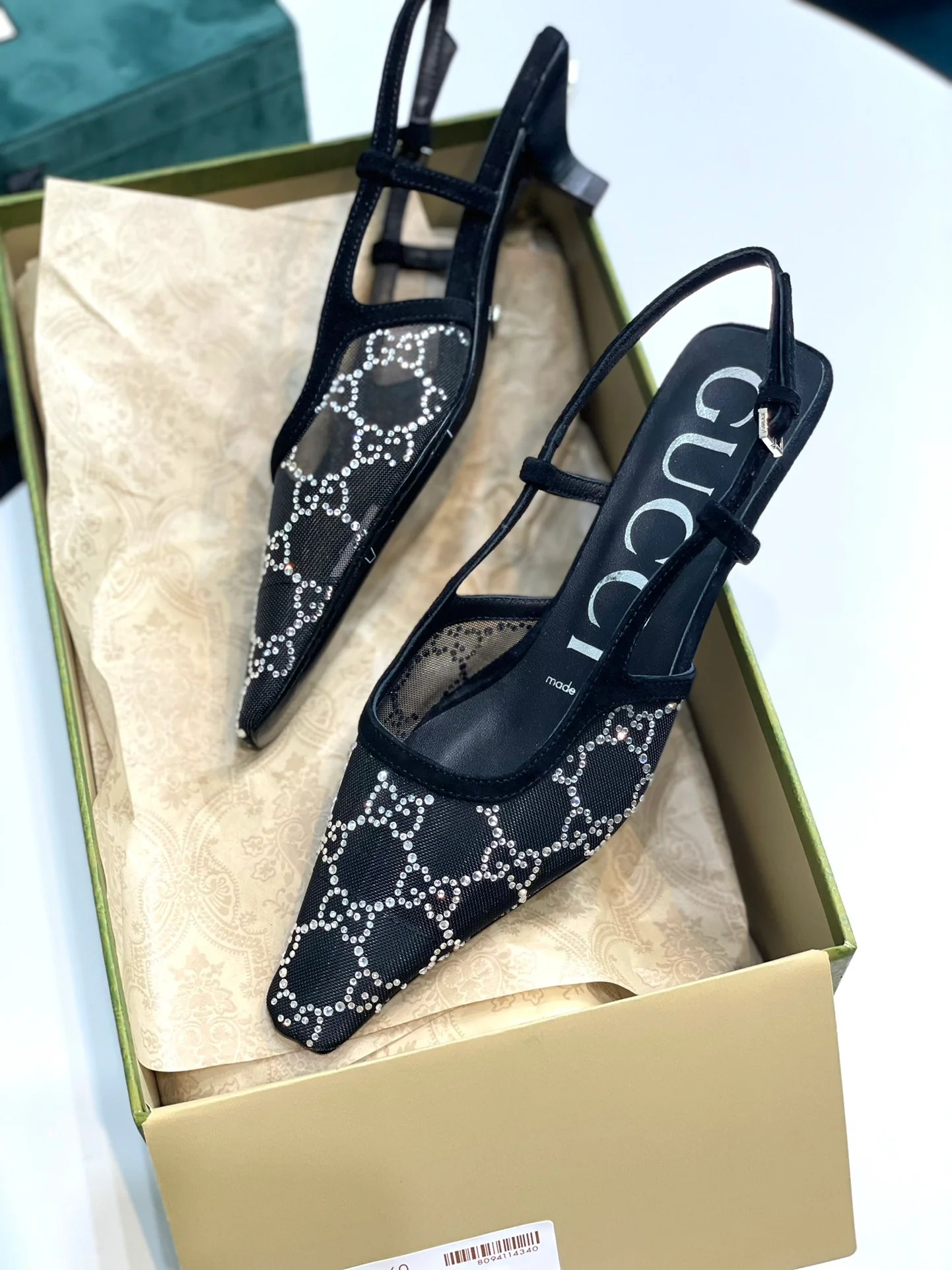 Gucci - Черные туфли на каблуке с монограммой, британский дизайн.