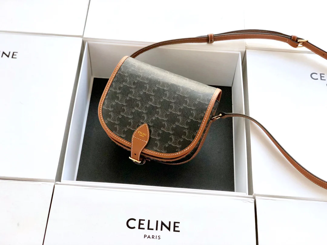 Сумка Celine-folco-triomphe из парусины среднего размера