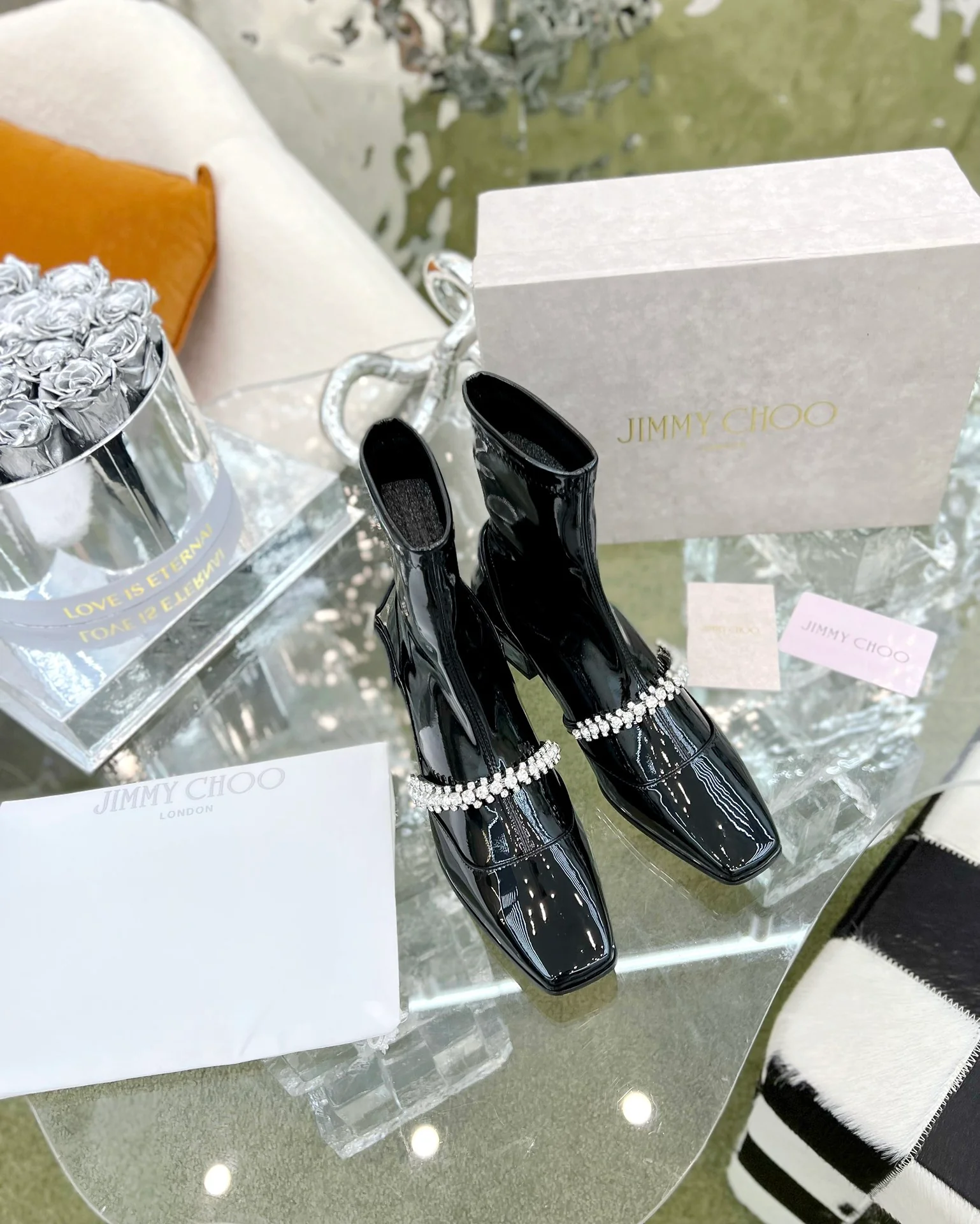 Jimmy - Новинка сезона весна/лето 2022 - Ботильоны на резинке со стразами - 3