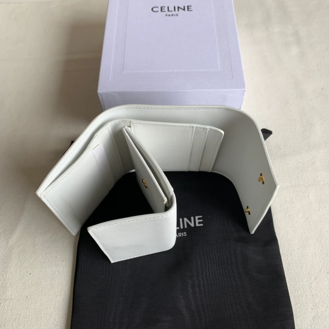 Кардхолдер Celine Triomphe Trifold — белый