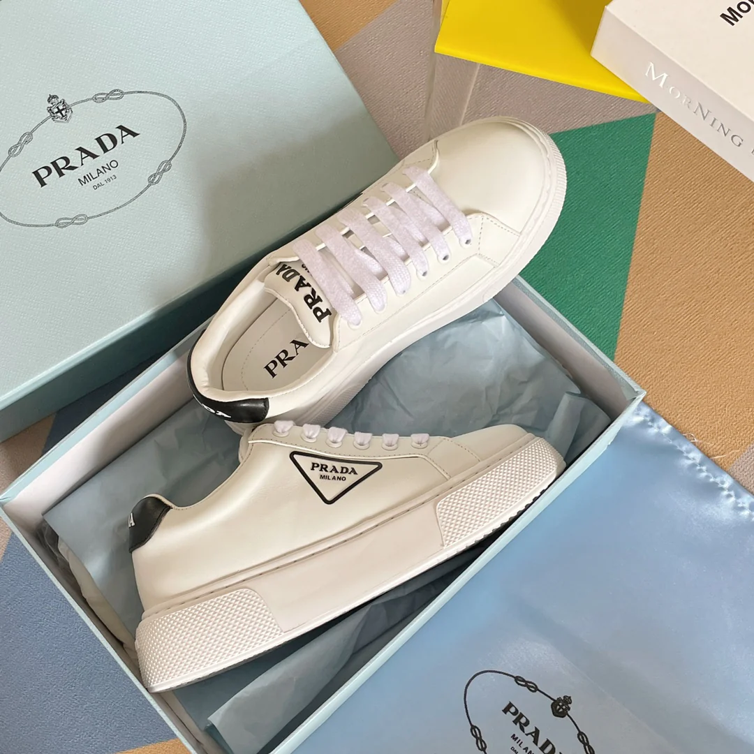 Новые поступления Prada ранней весной 2022 года - Повседневные туфли на платформе - 4