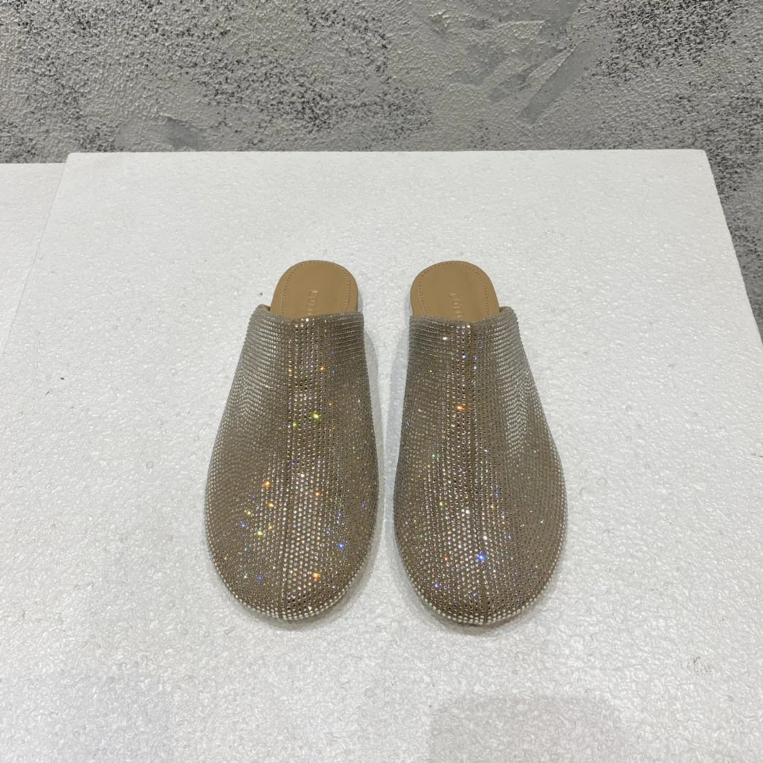 Официальный сайт BV-22s. Новинки осенне-зимнего сезона - Лоферы с подошвой, украшенной стразами - Размеры 35-39-40-42 (Возможен индивидуальный пошив) - 1