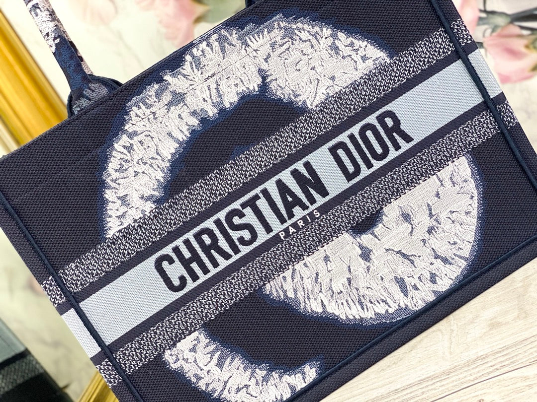 Сумка-тоут Dior Book, маленький размер 36-5 см, черная, Whirlwind.