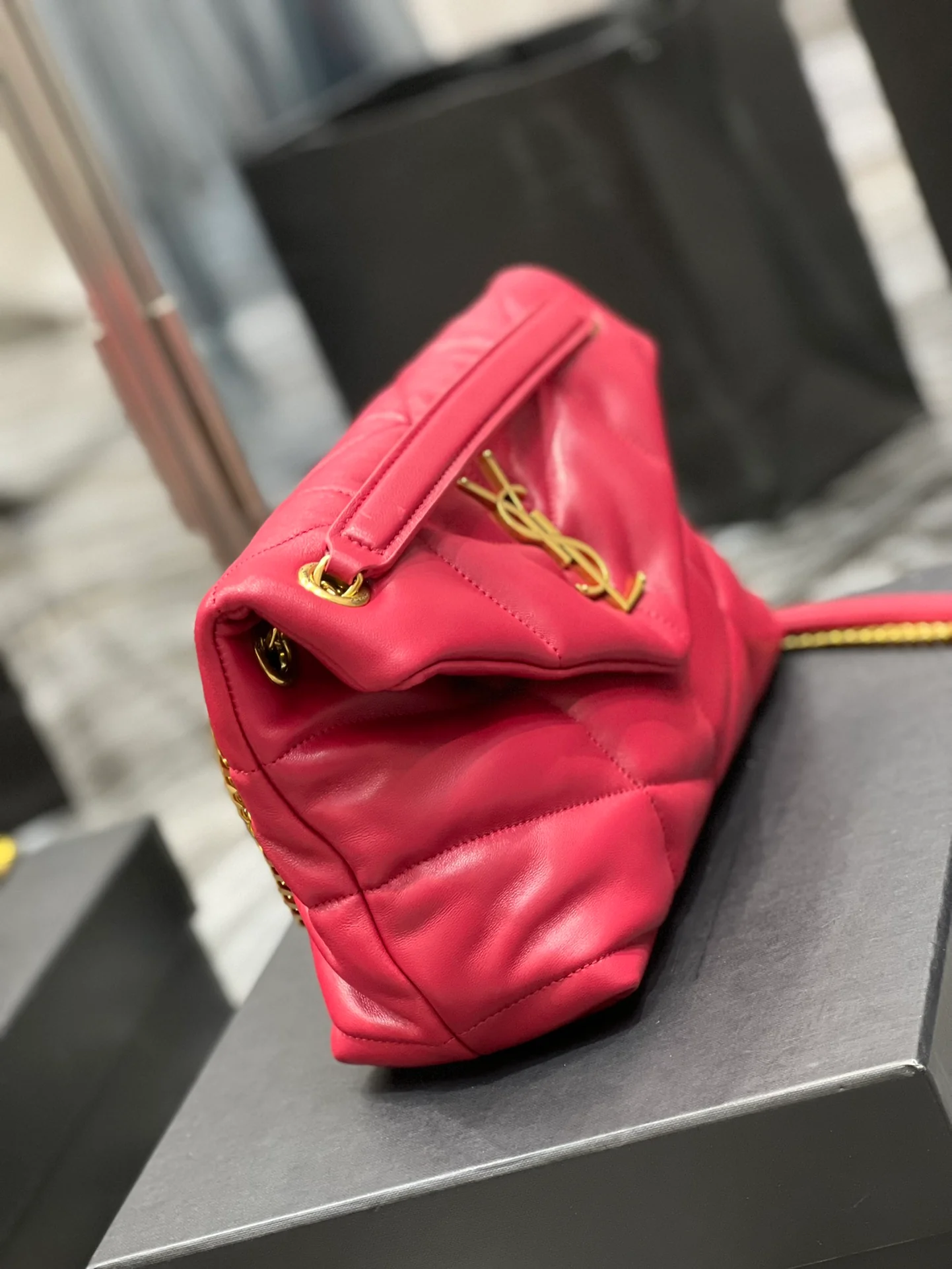 Сумка YSL New Laurent через плечо/кроссбоди, маленькая, красная.