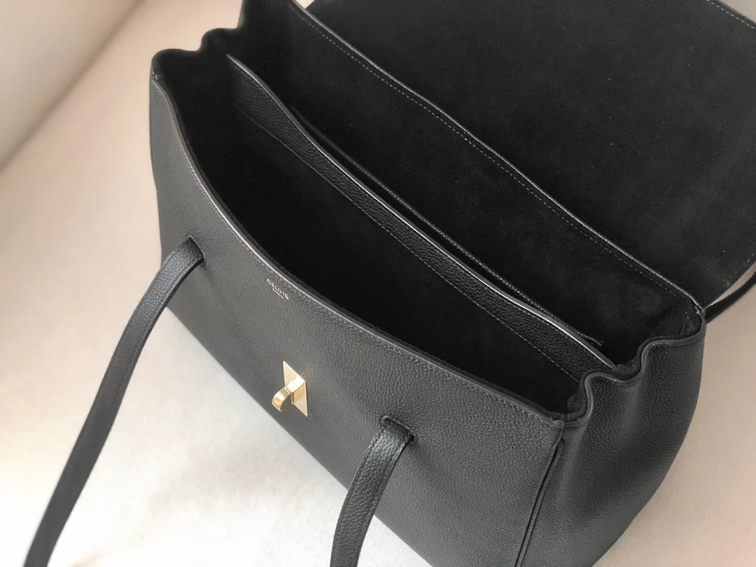 Сумка Celine Soft 16 из зернистой телячьей кожи средней плотности - 1 шт.