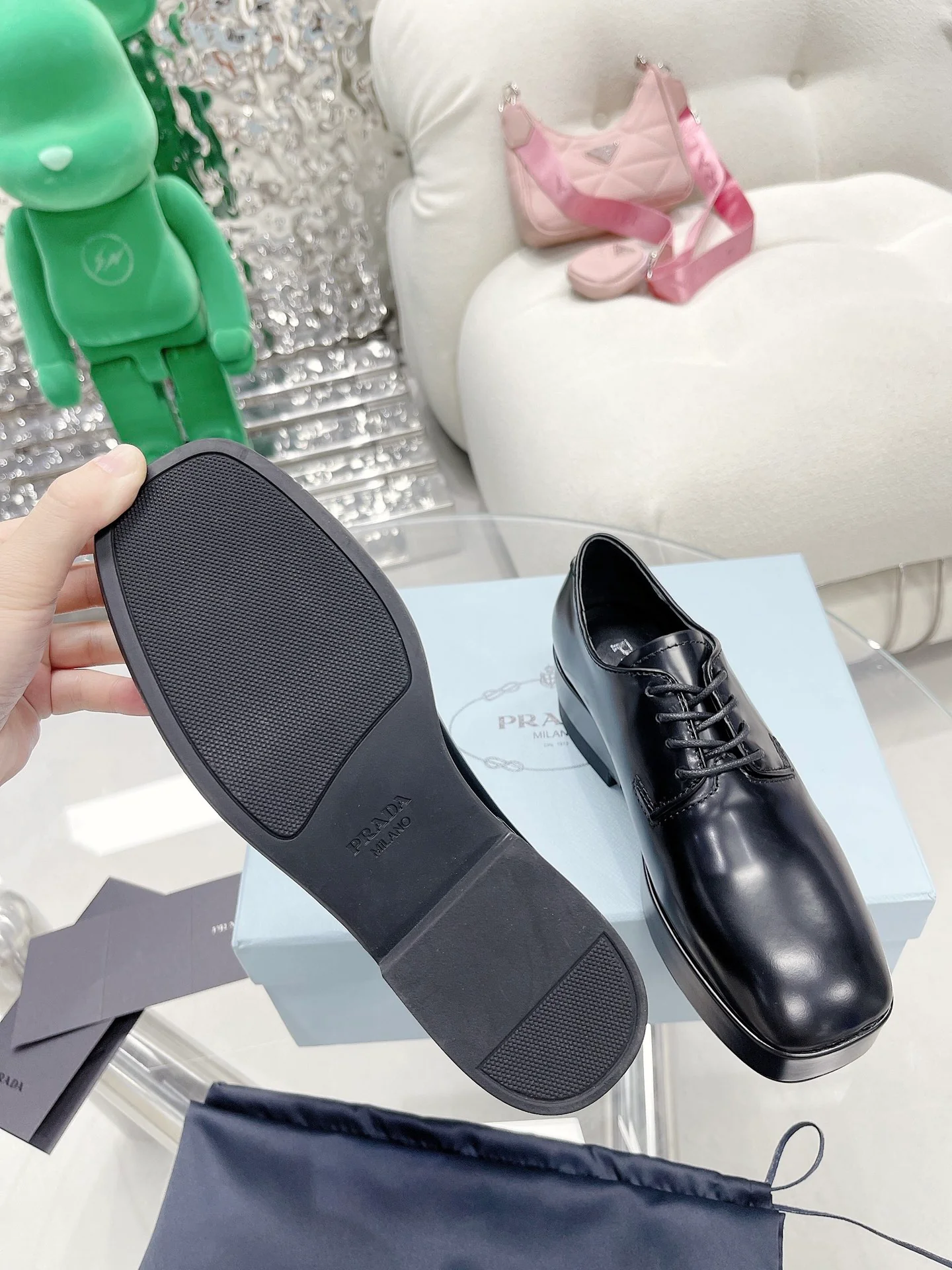 Prada 2022: стиль с подиума – ботинки на платформе.