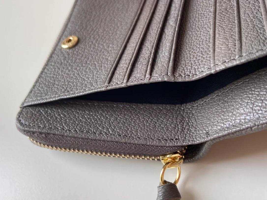 Balenciaga-新款两折短夹