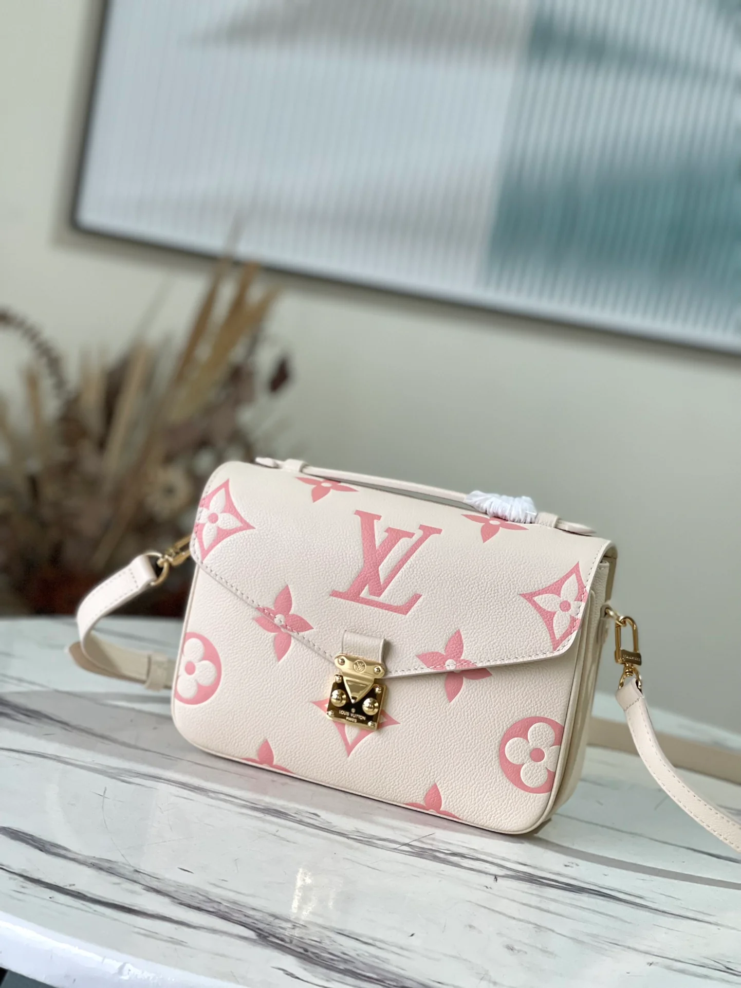 m45773-LV-pochette-metis-handbag-large-cream white