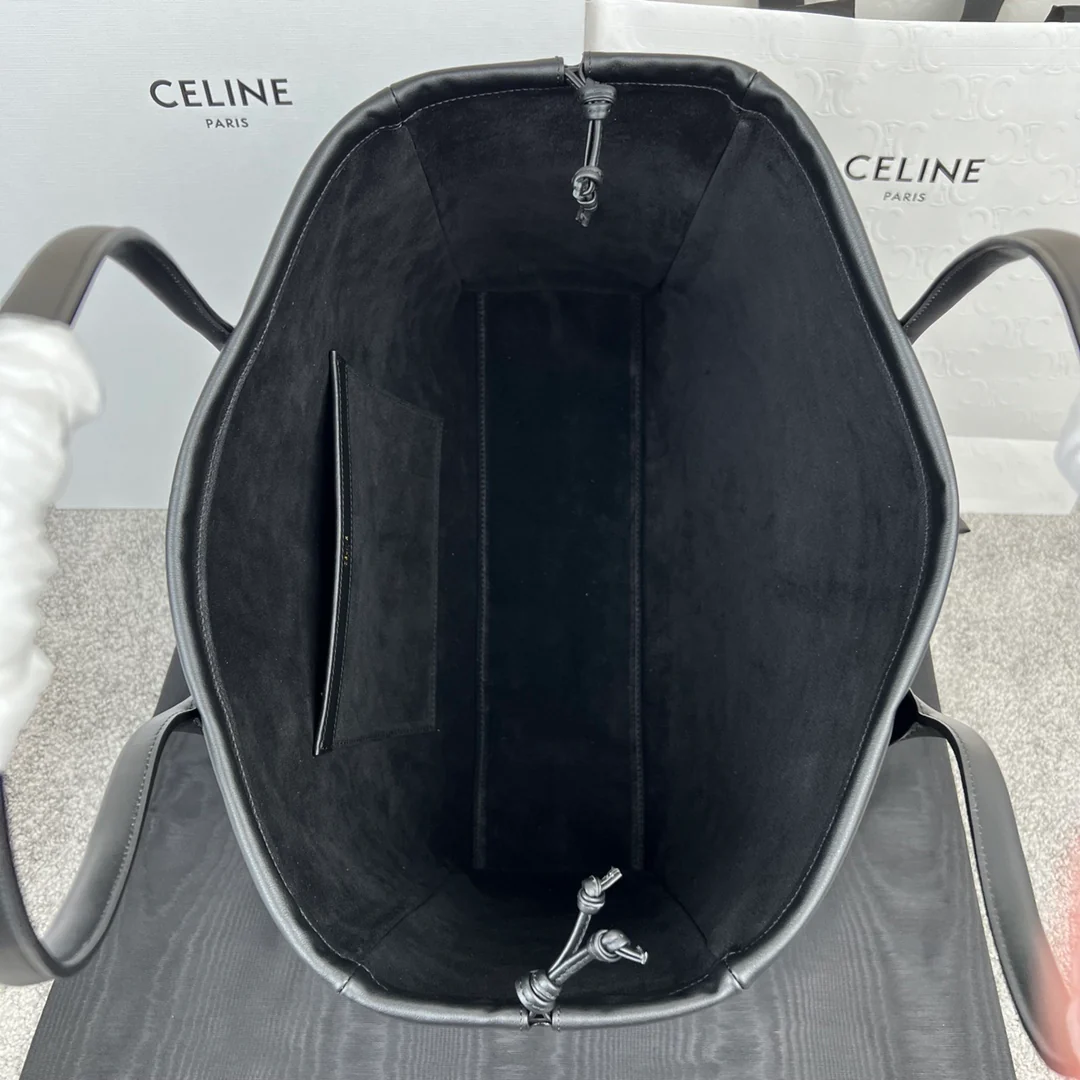 Сумка Celine Cabas Triomphe из гладкой кожи с завязками - черная