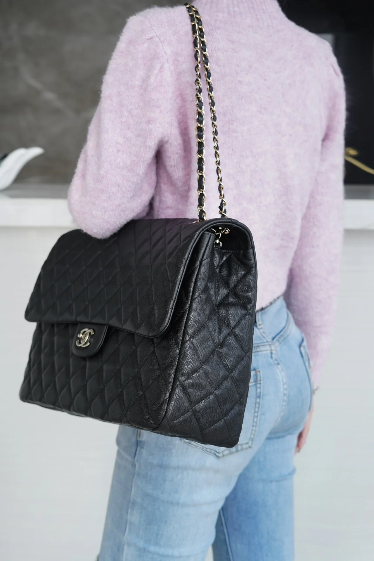 Сумка Chanel 24c Extra Large CF Chain Shoulder Bag - Caviar Black