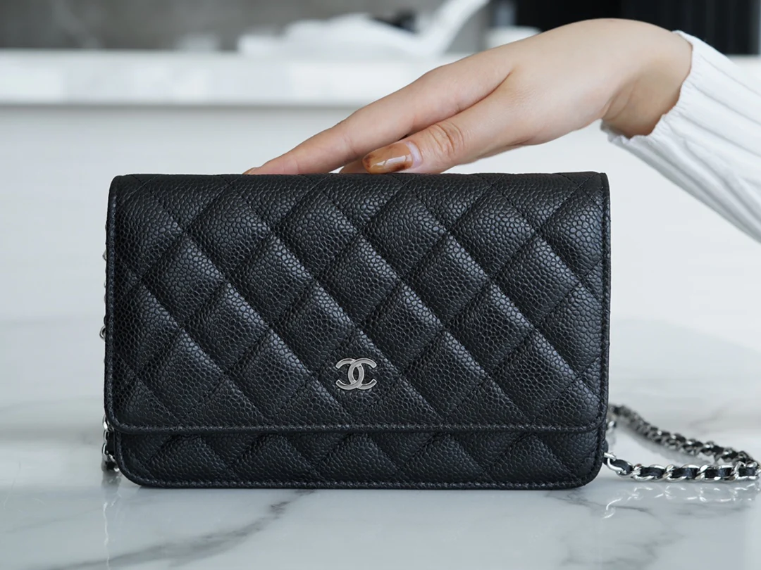Chanel Classic WOC - Текстура ?кожура личи? - Золотая пряжка - Серебряная пряжка - Сумка на цепочке