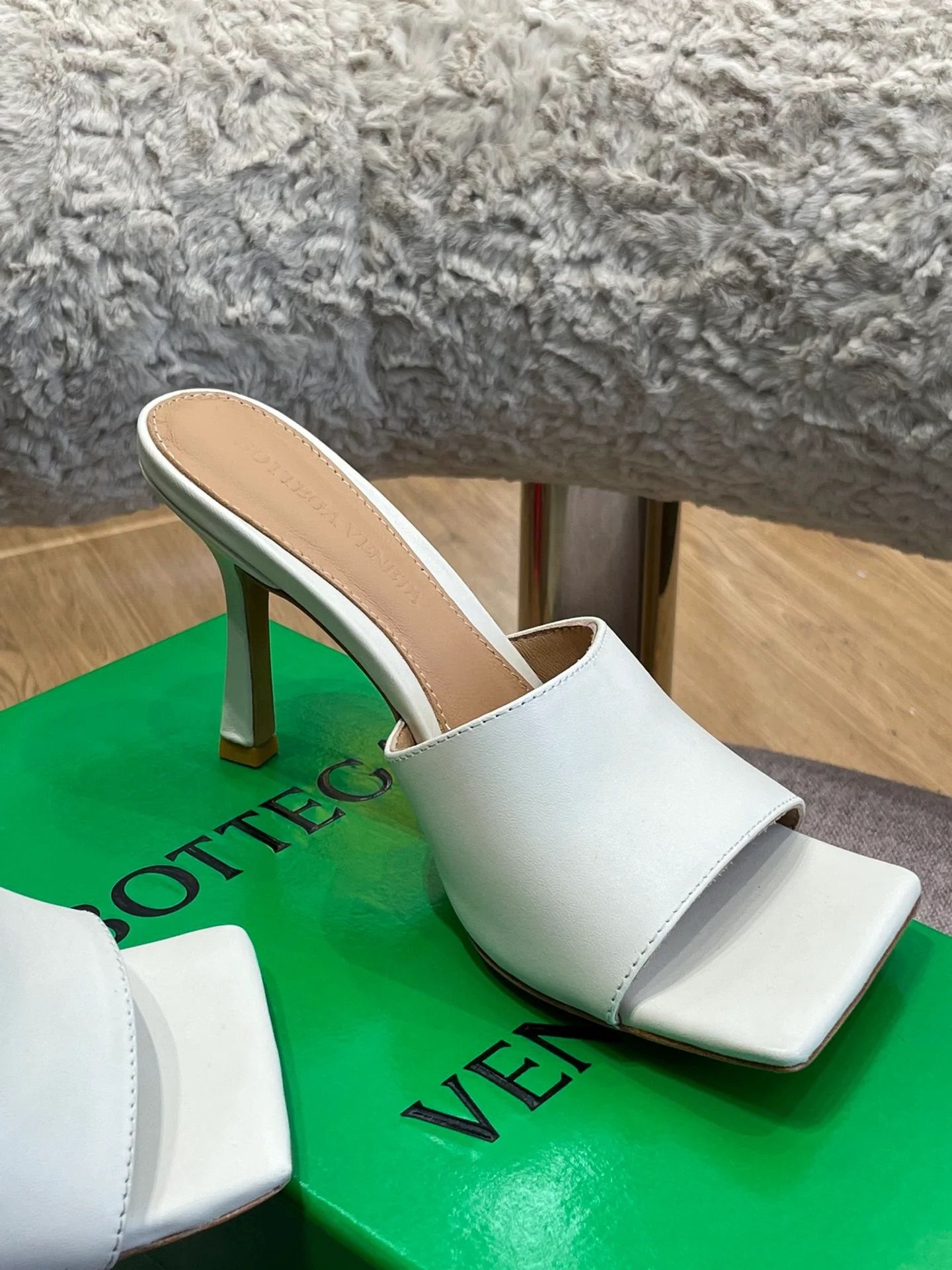 BV - Сандалии - Туфли на высоком каблуке