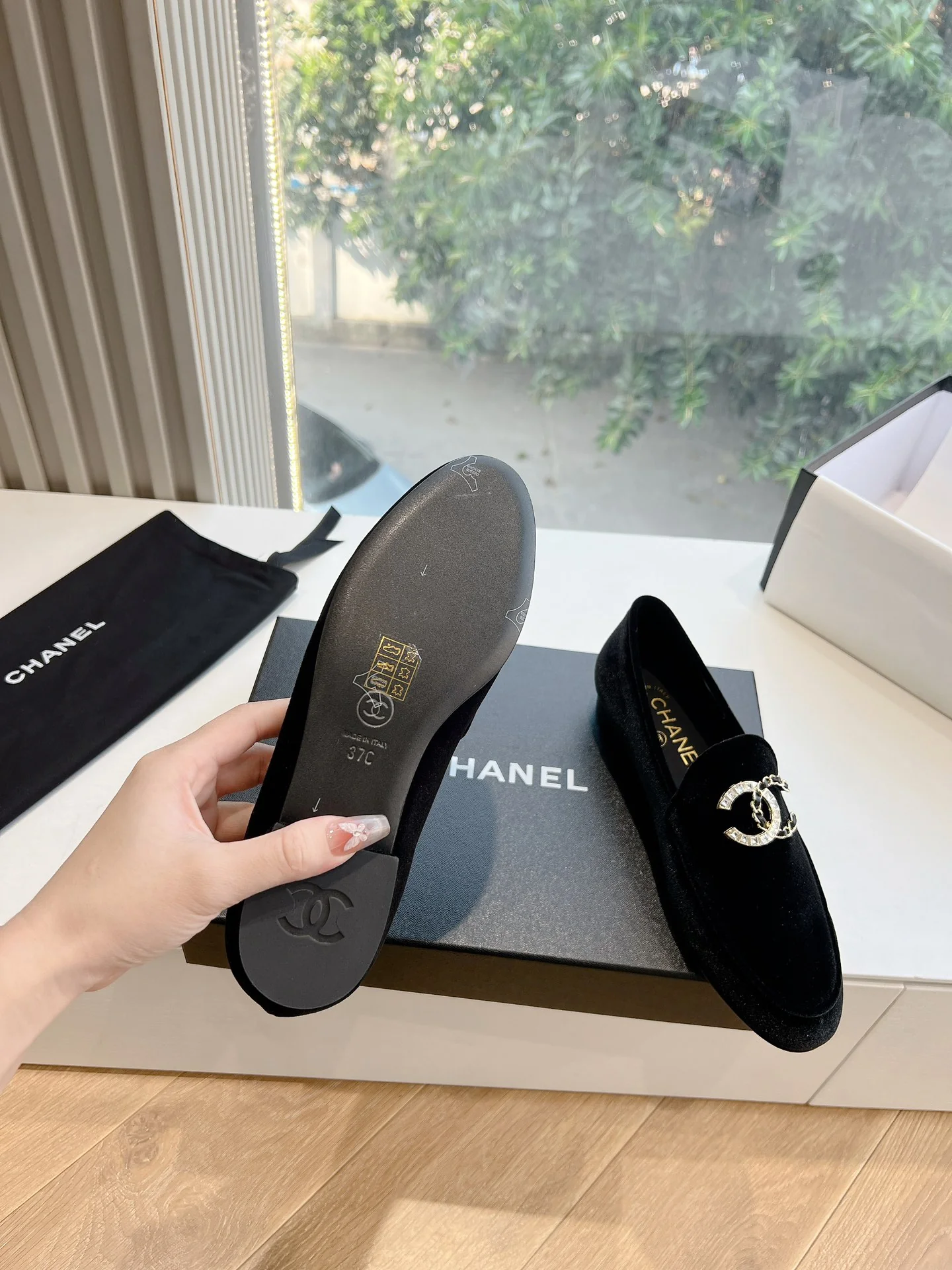 Chanel - Новая Мэри Джейн - Черная