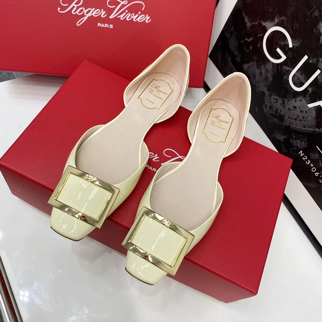 RV - Плоская подошва, полый квадратный носок - Белый