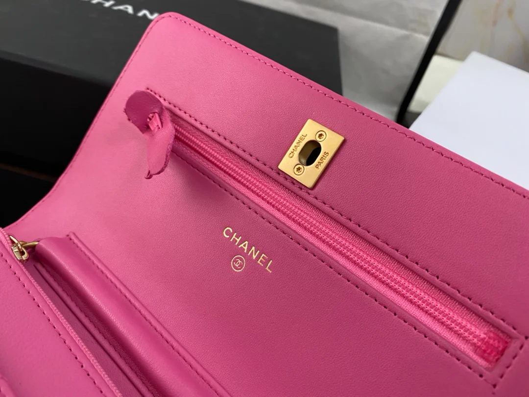 Chanel - Golden Ball WOC - Овечья кожа - 3