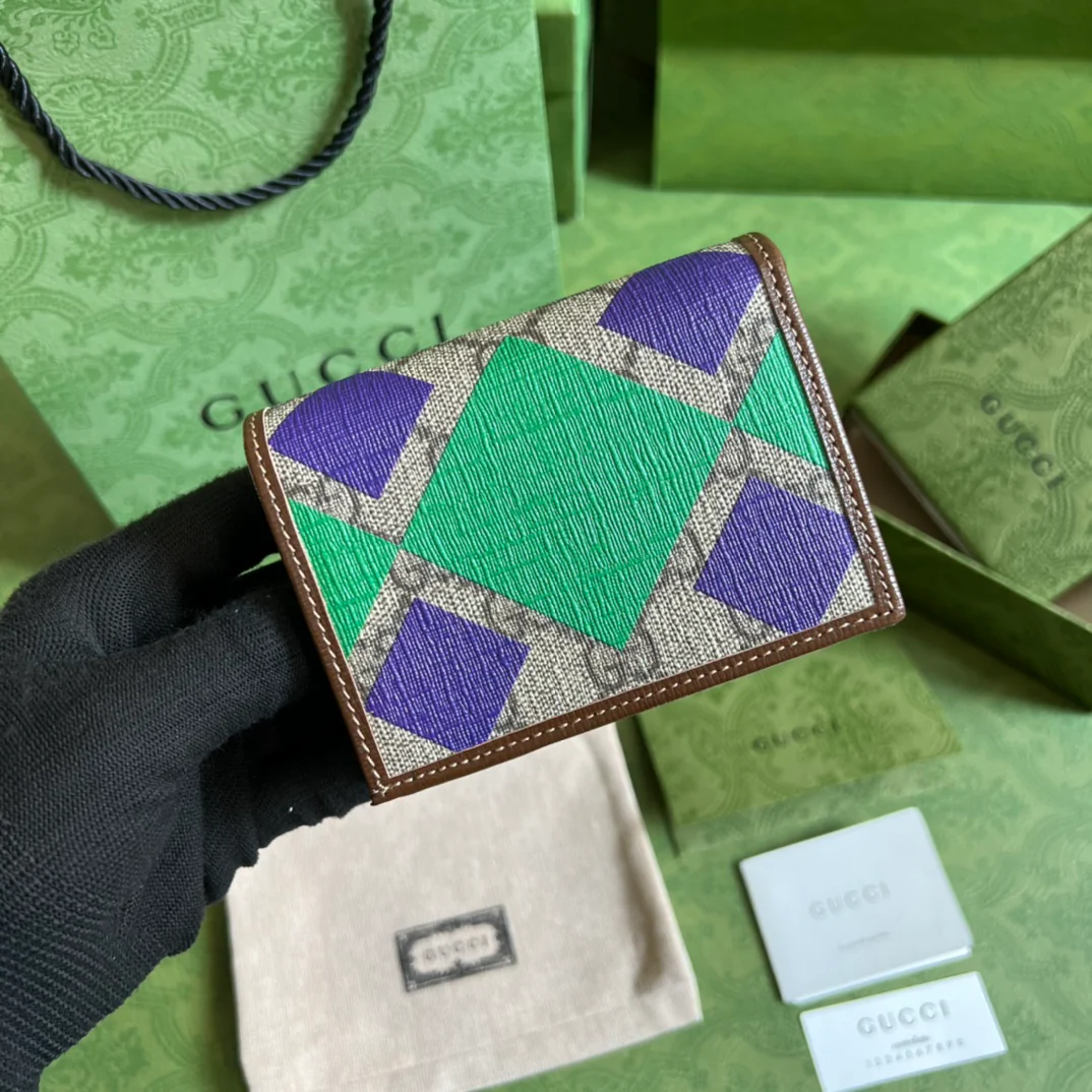 Gucci 短夹卡包