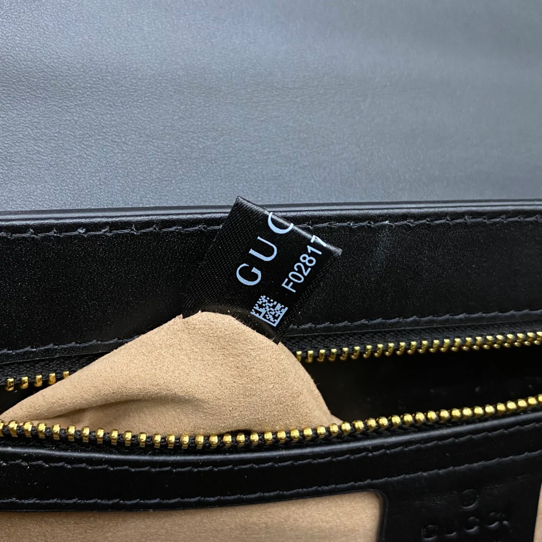 Сумка Gucci с цепочкой и замком - 30 см x 19 см x 10 см