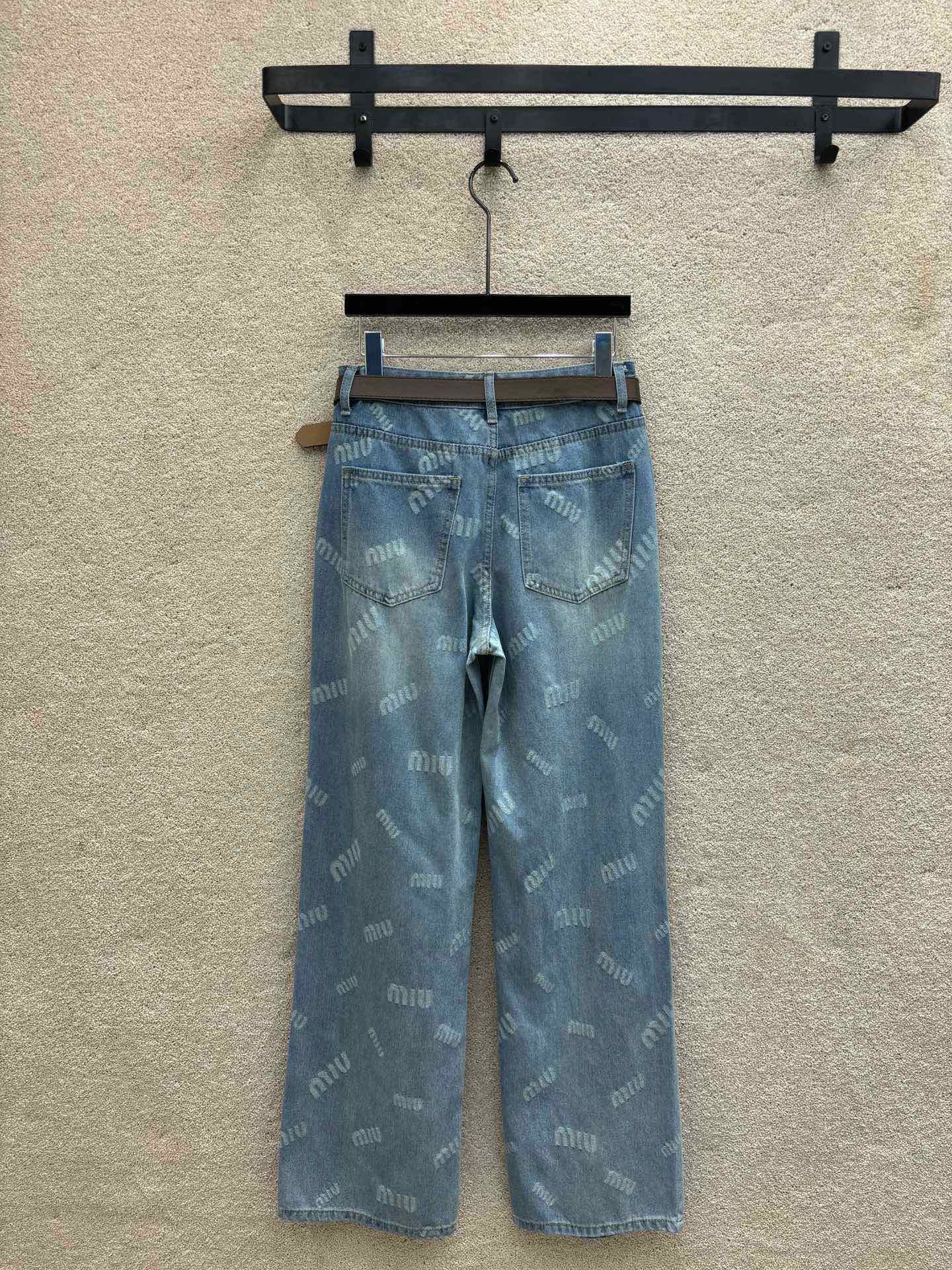 Miu Miu 2404 - Джинсы прямого кроя с поясом