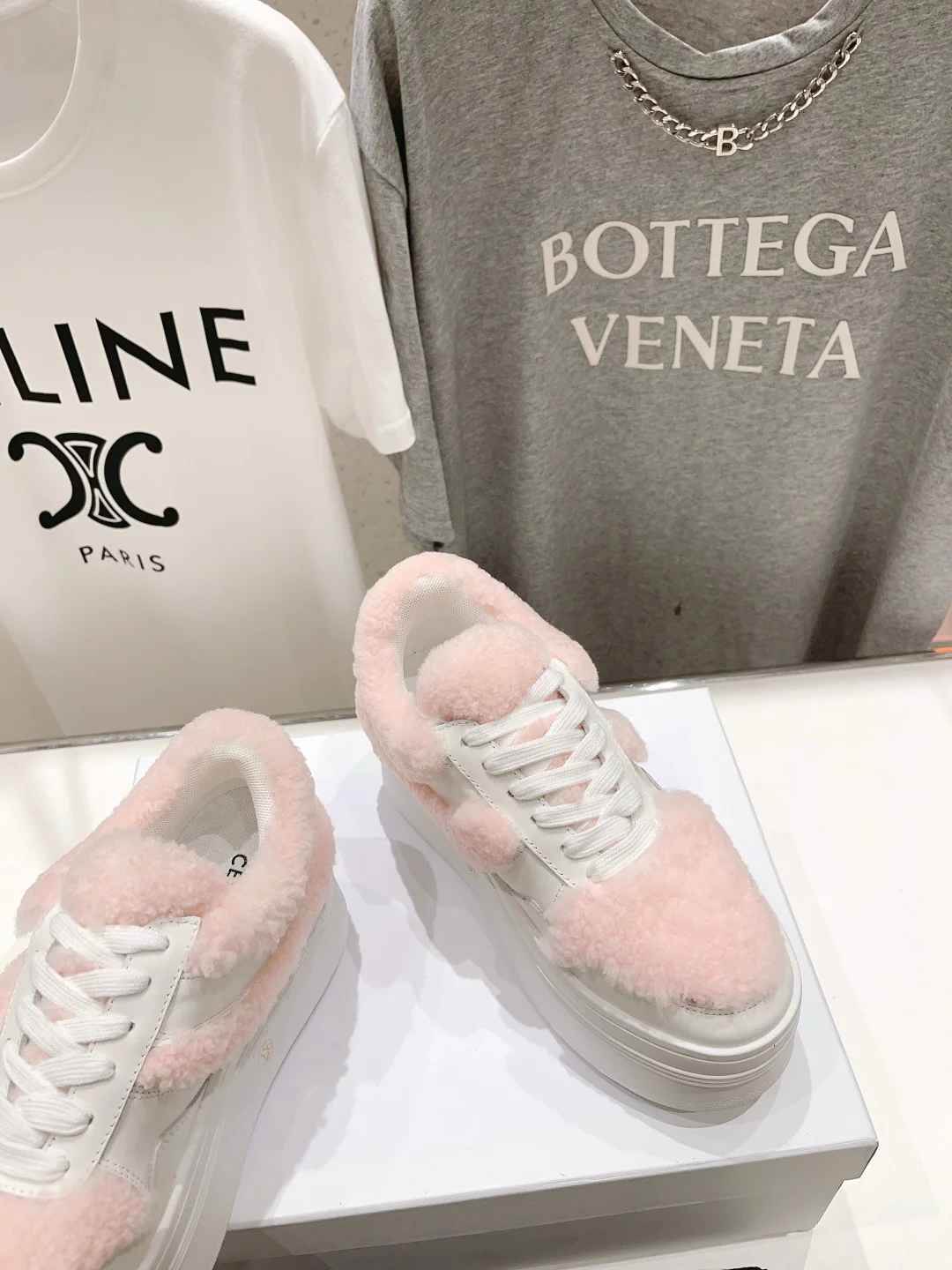 Кроссовки на платформе Celine - розовые