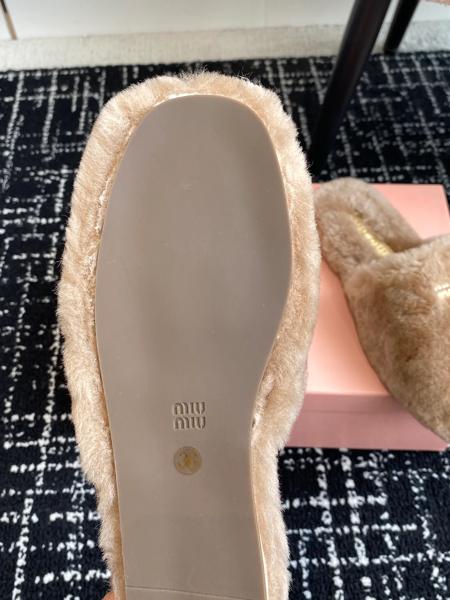 Шерстяные тапочки Miu Miu 2024 - Кофейно-коричневые - 1