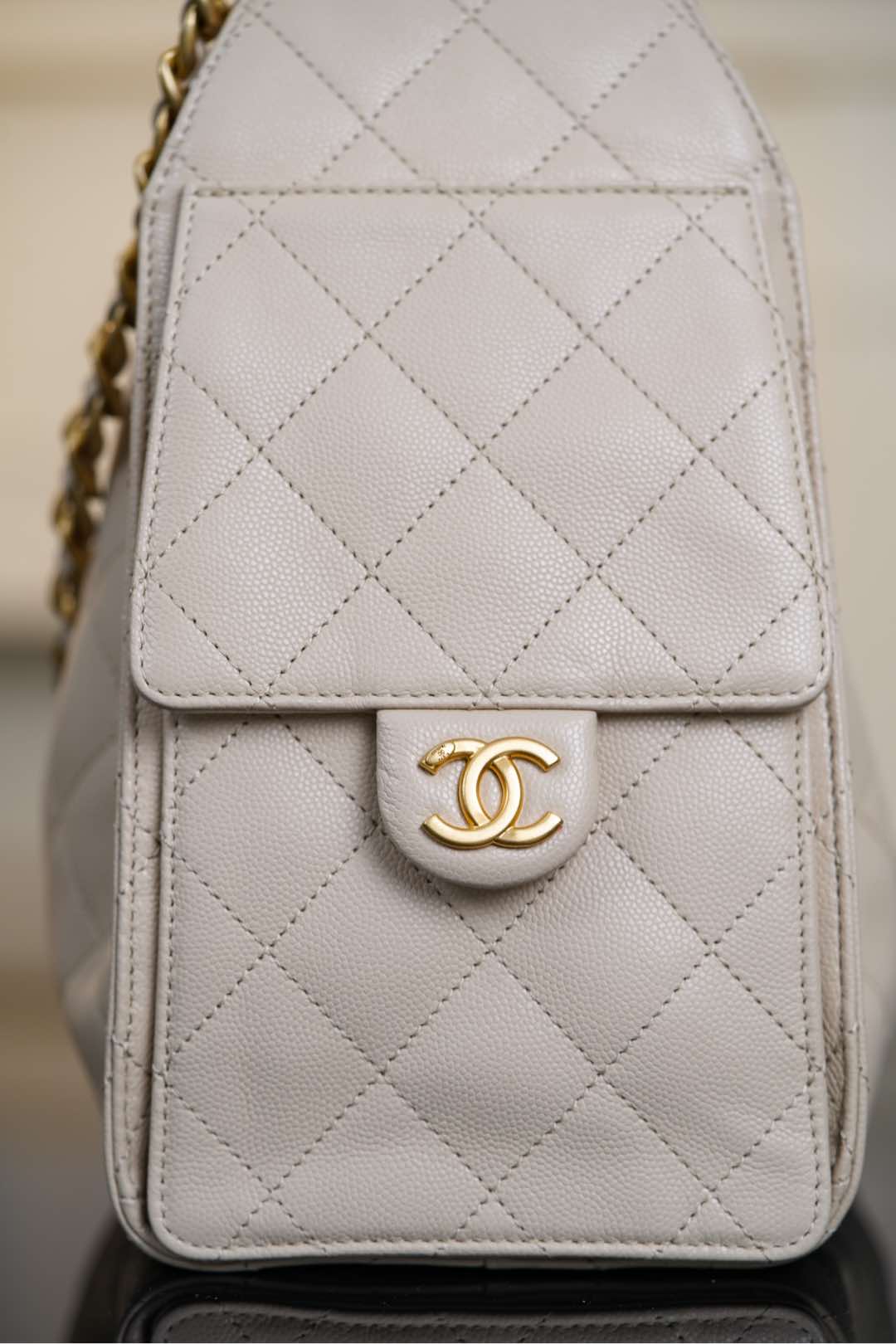Сумка Chanel 25s 25bag Caviar Drawstring Hobo Small - Off-white