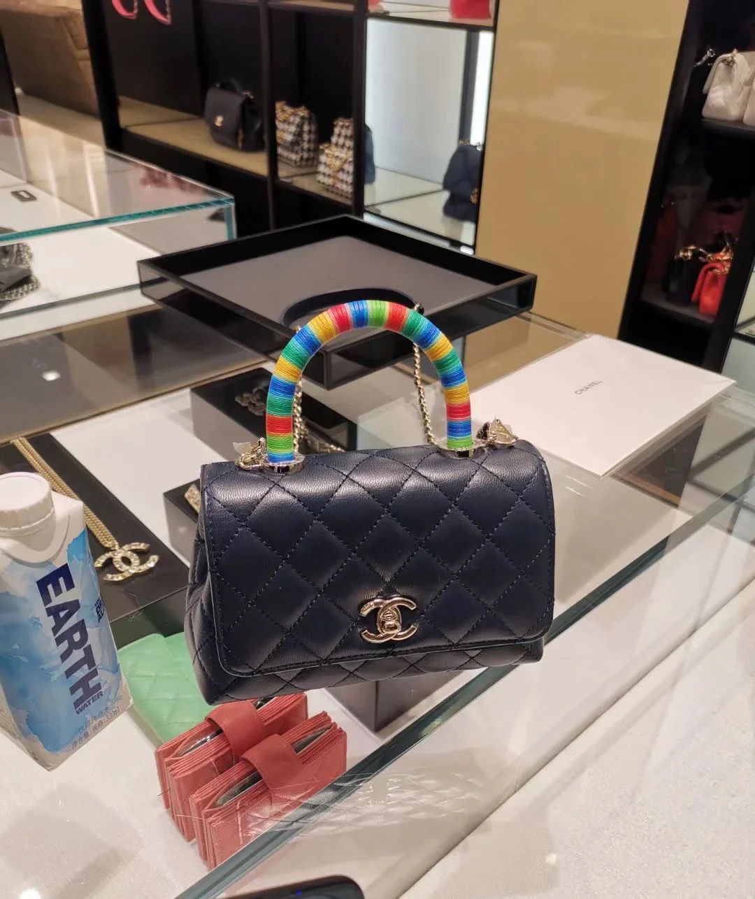 Мини-сумочка Chanel Coco Handle Rainbow Bag - темно-синяя