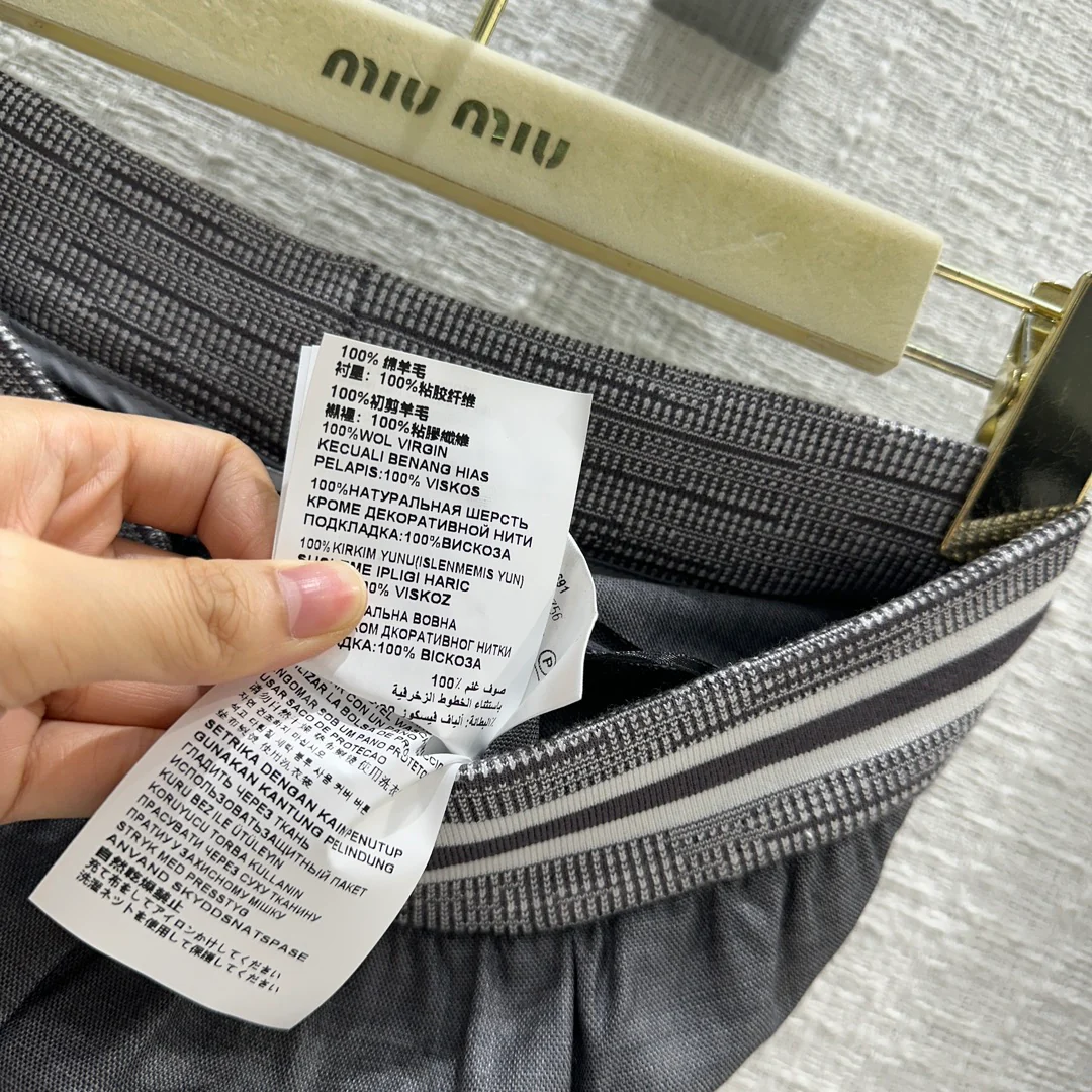 Miu Miu - 2404-24 Новинка ранней весны - Серые прямые брюки с широкими штанинами