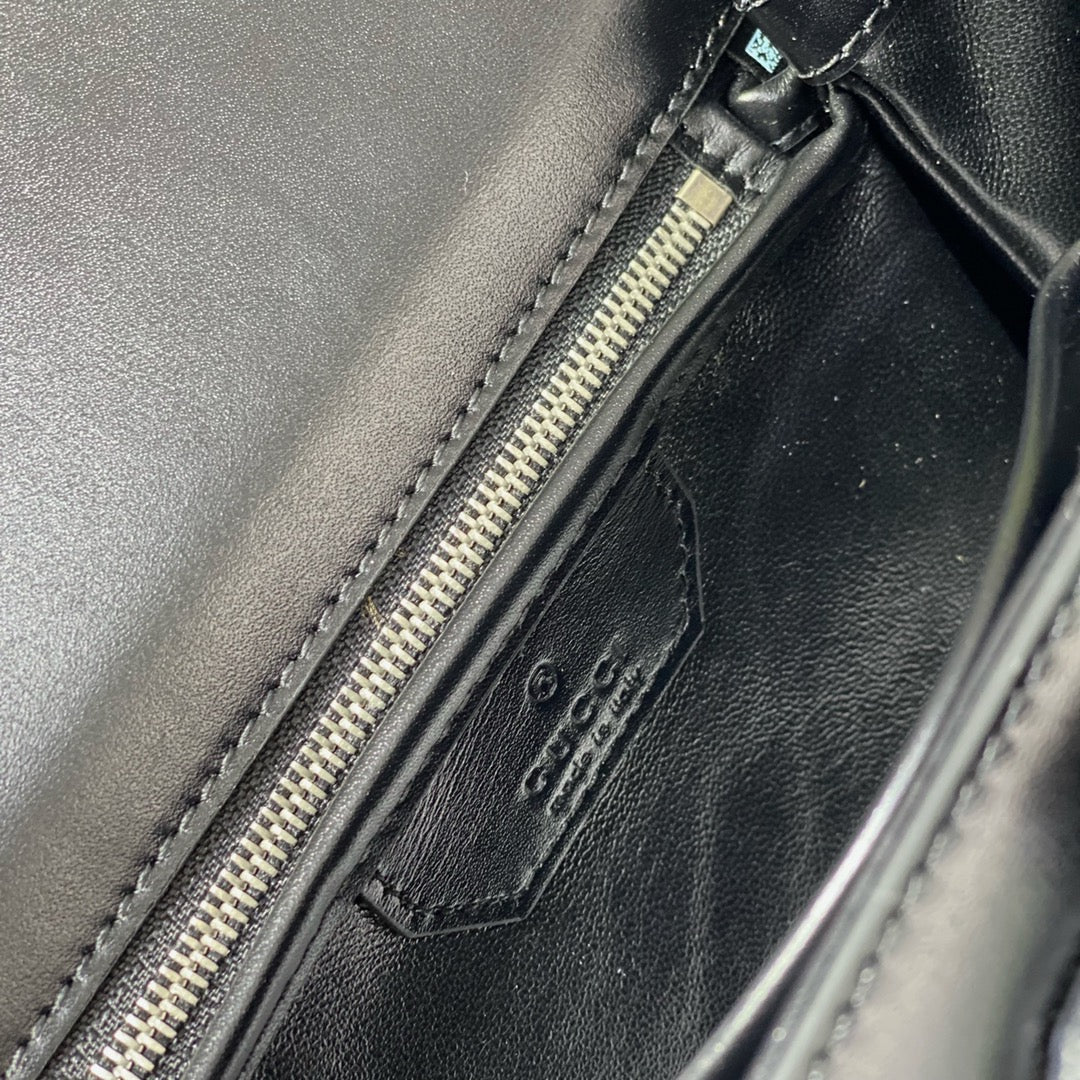 Сумка Gucci из коллекции Retro Bamboo.