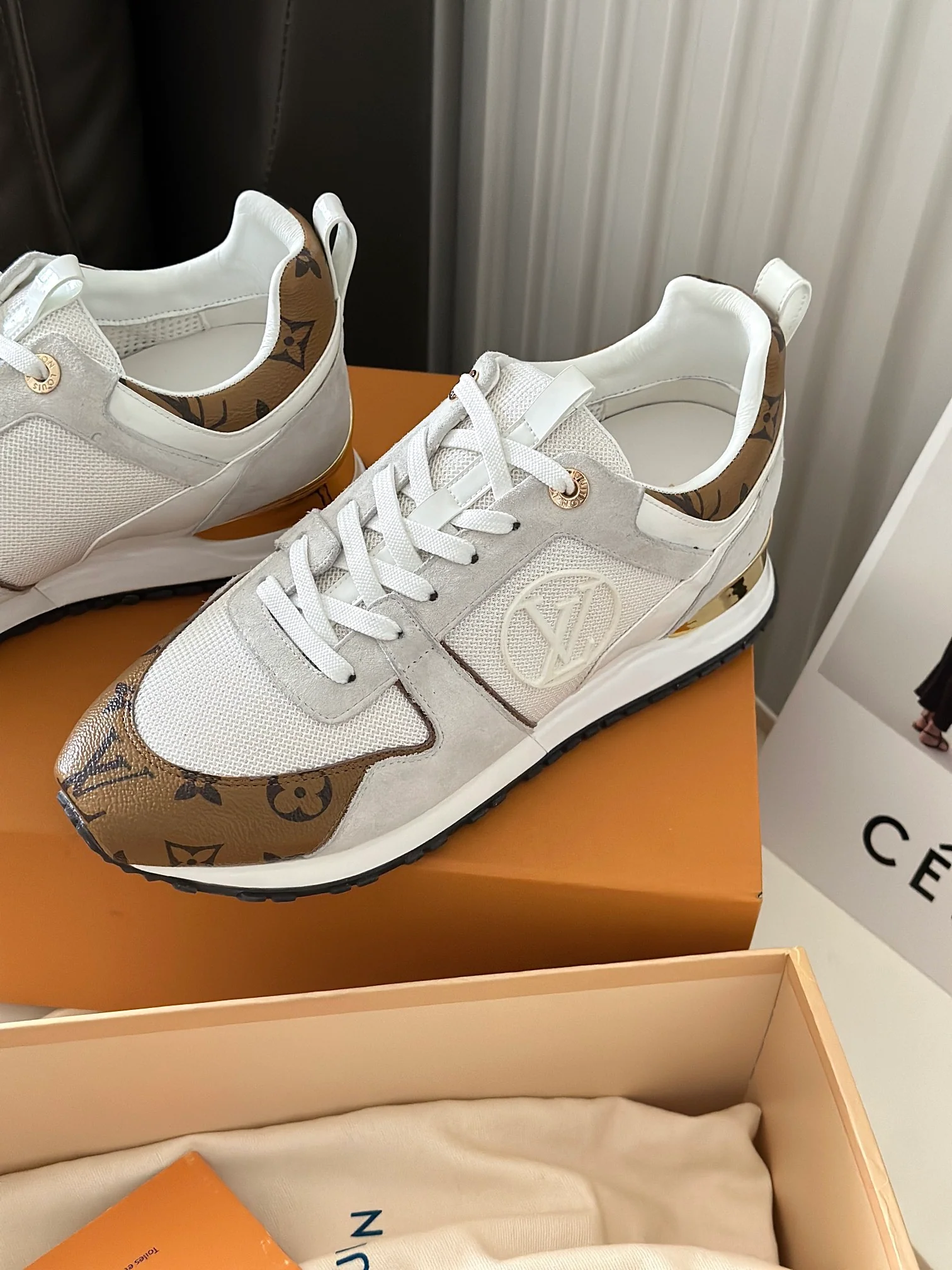 Кроссовки LV Runaway - серия Milk Tea Brown - модель 3